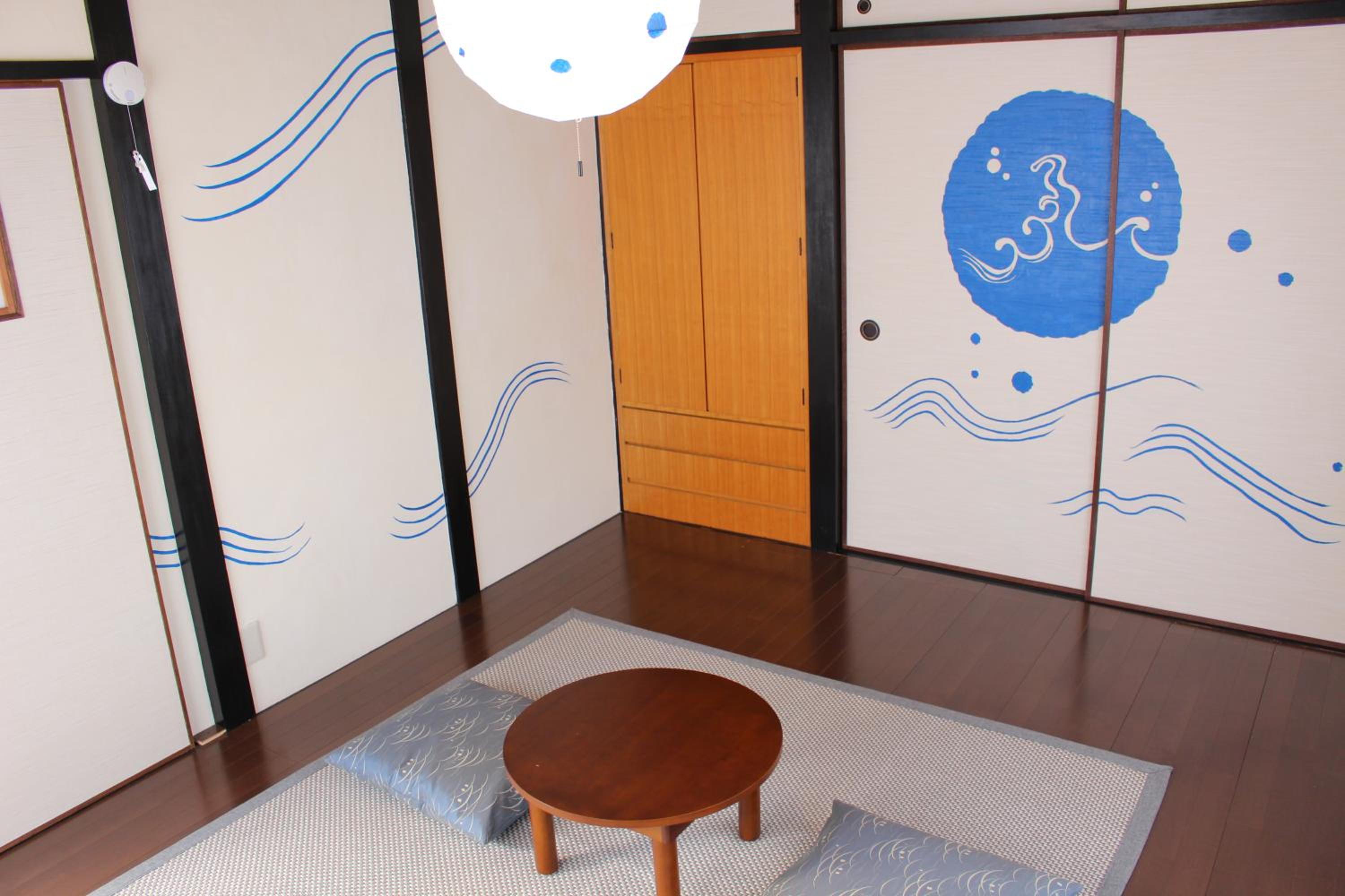 Standard Twin Room with Shared Bathroom - Ai photo 1