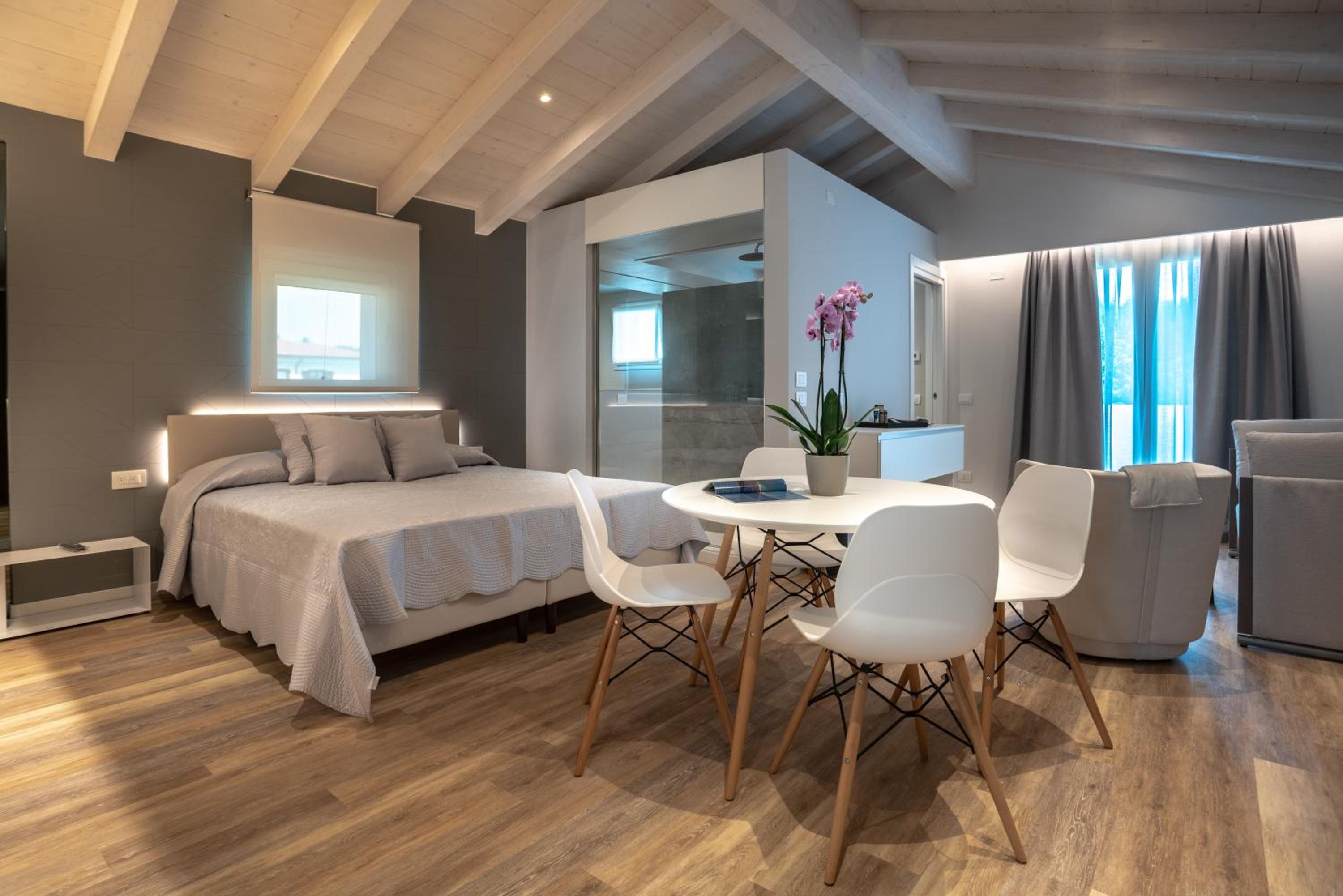 Deluxe Double or Twin Room - Second Floor