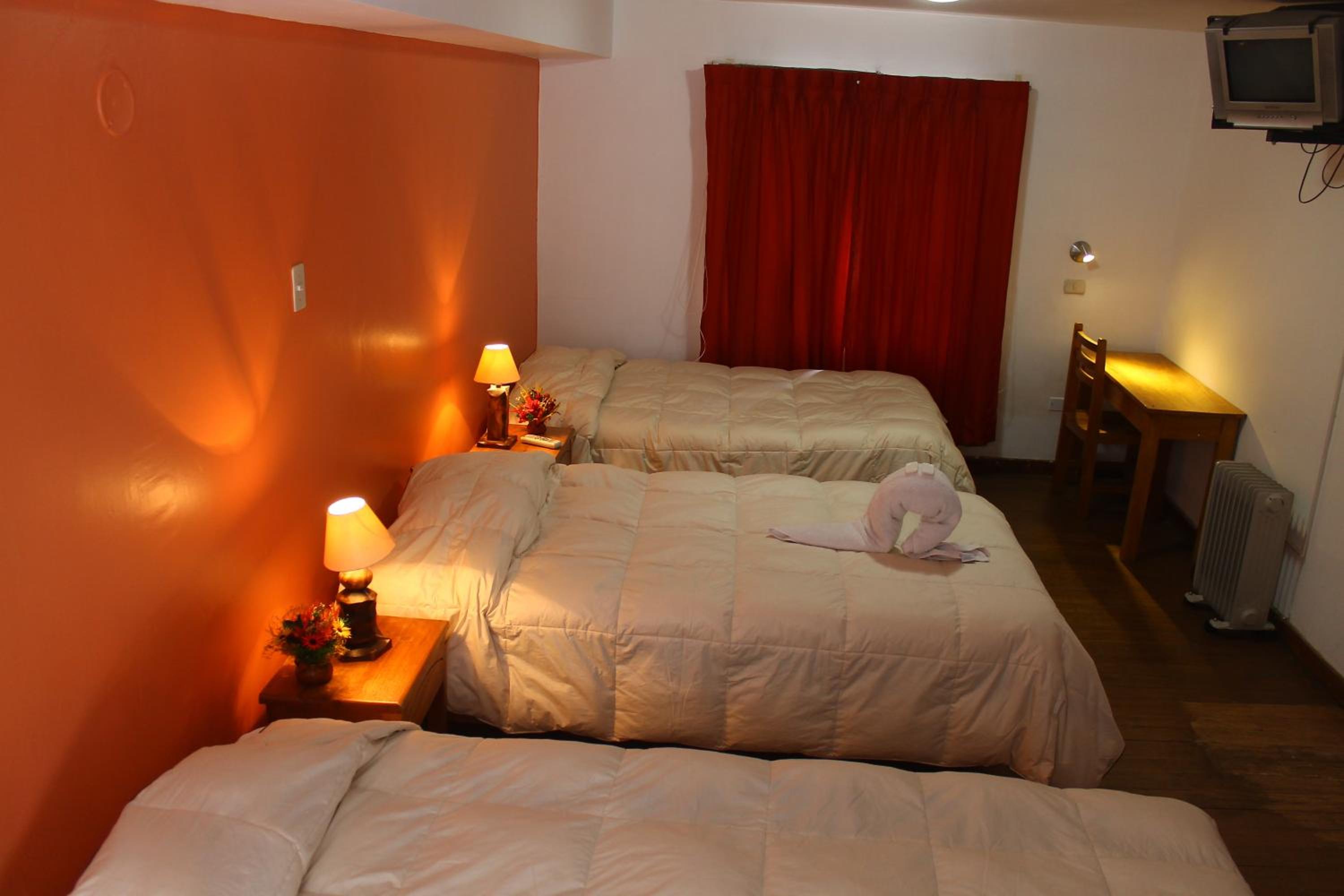 Triple Room with Private Bathroom photo 1