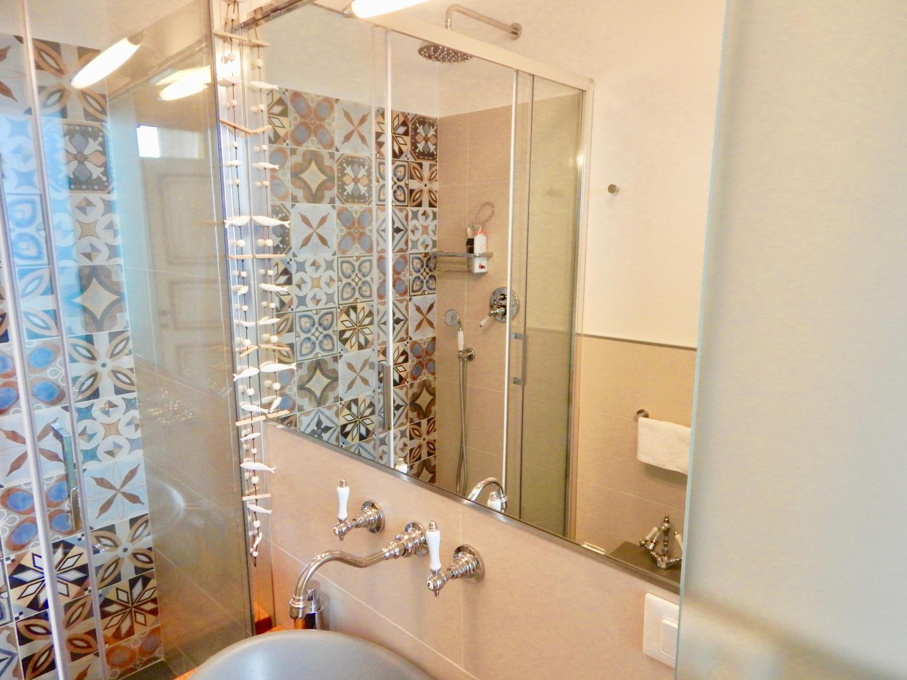 Junior Suite with Garden View - Photo 21