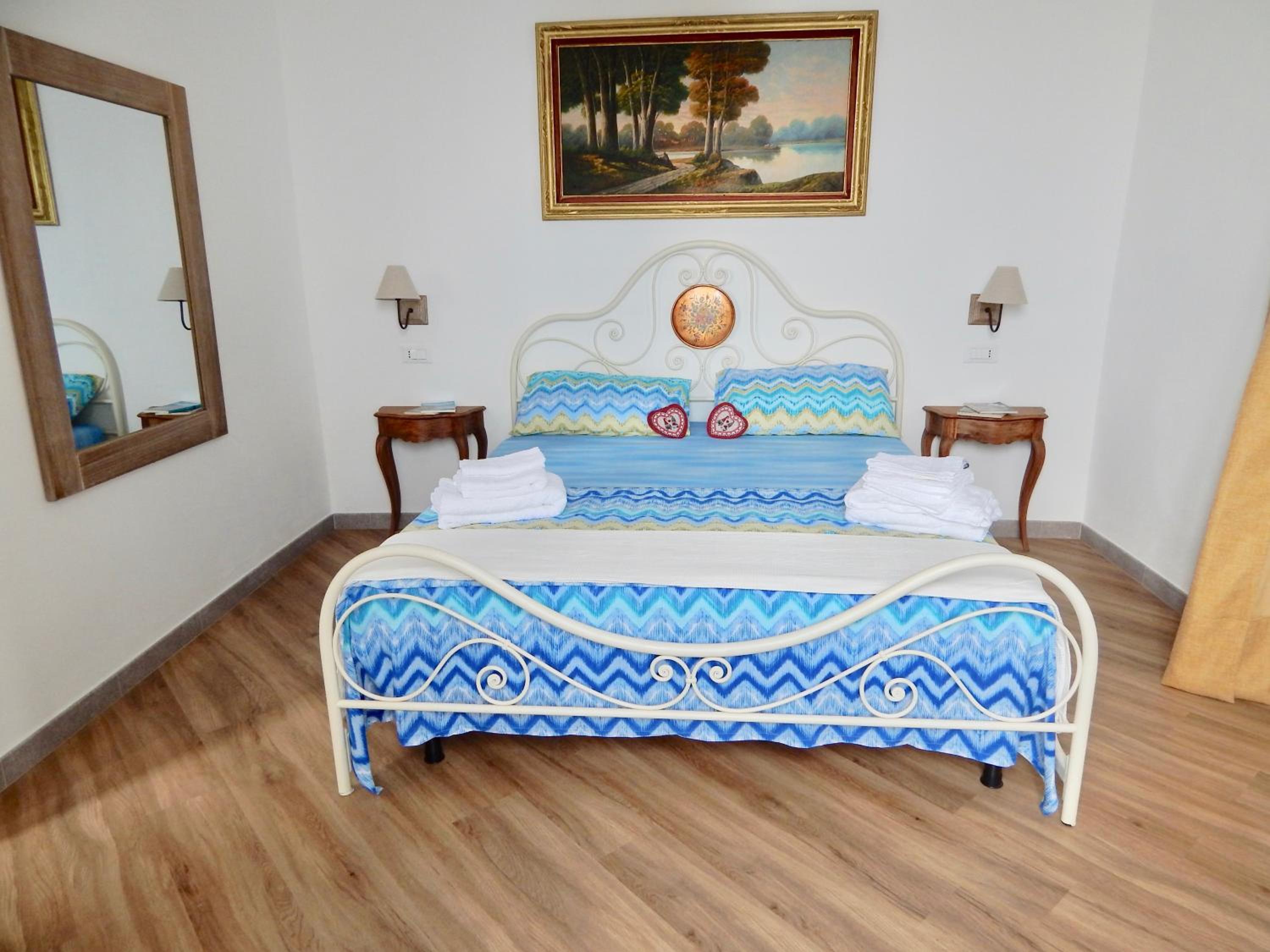 Junior Suite with Garden View - Photo 22