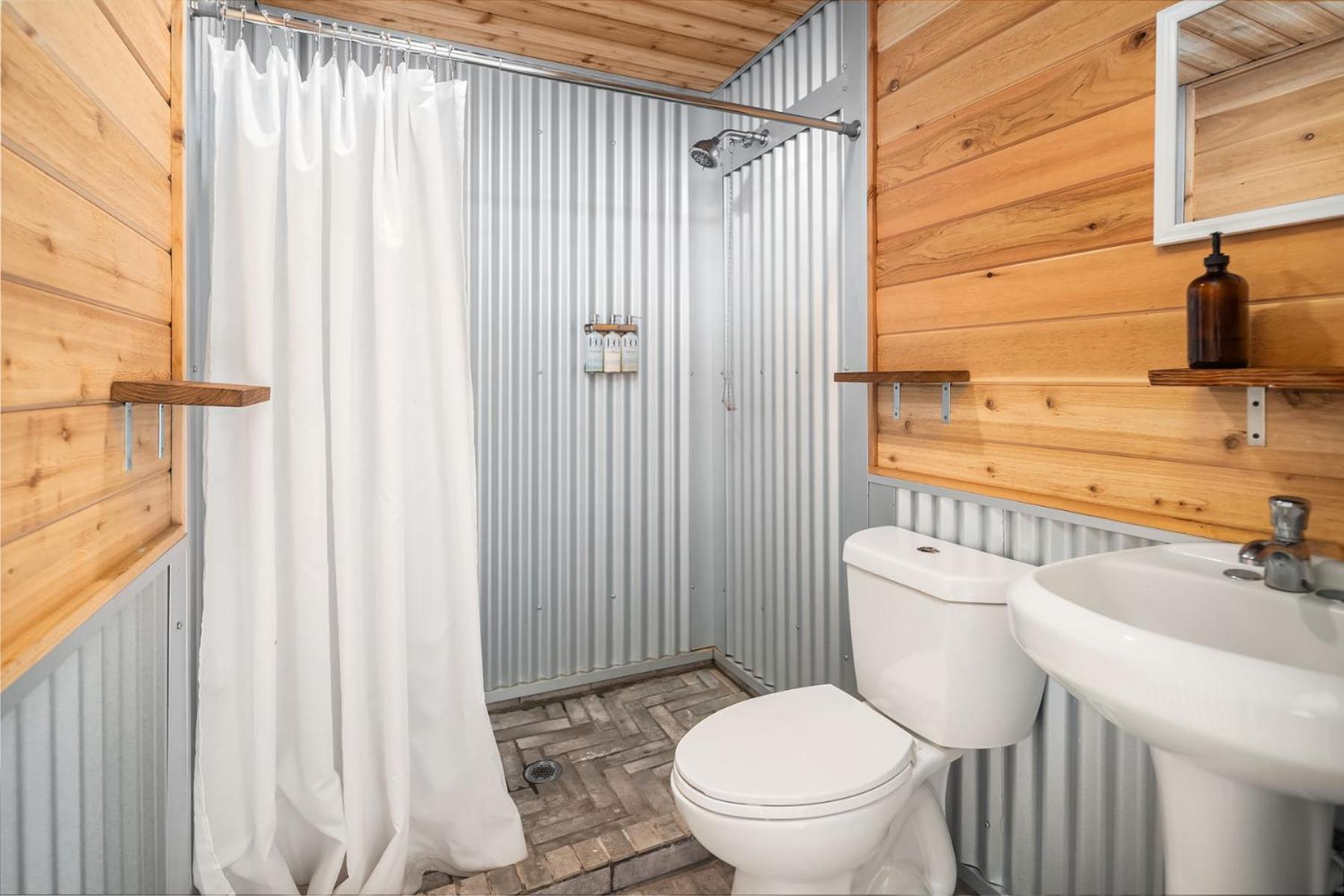 Safari Tent with Shared Bathroom photo 2