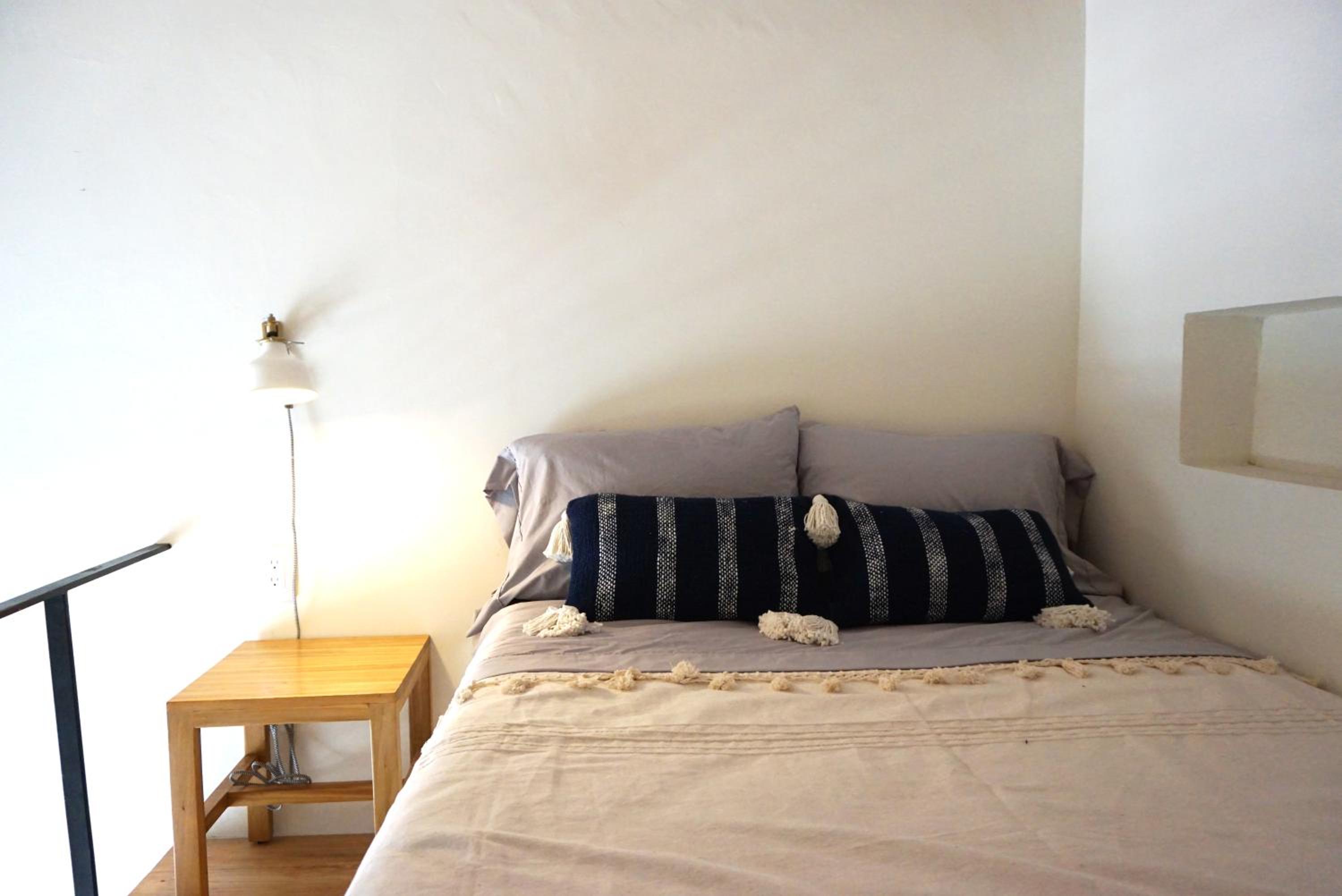 Double Room - Photo 7