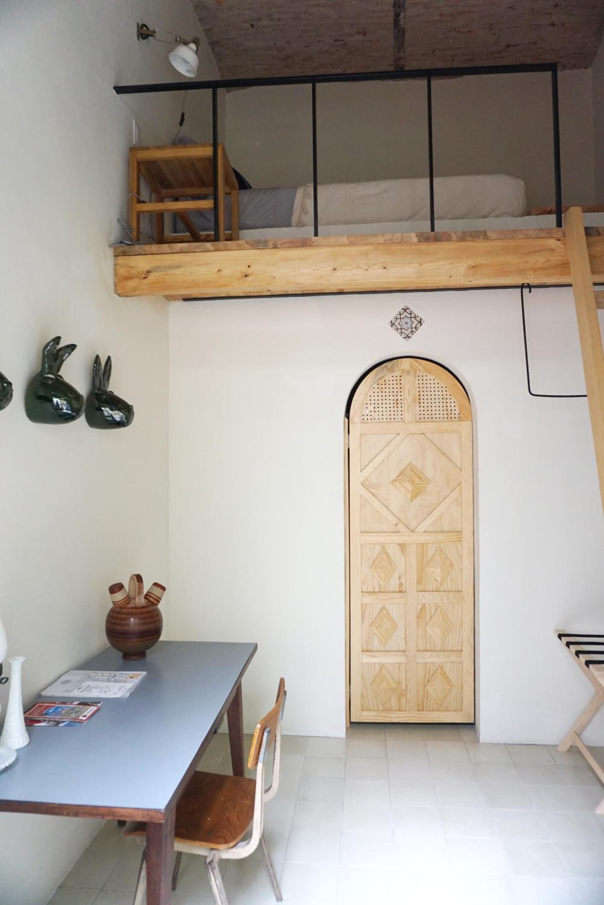 Double Room - Photo 9