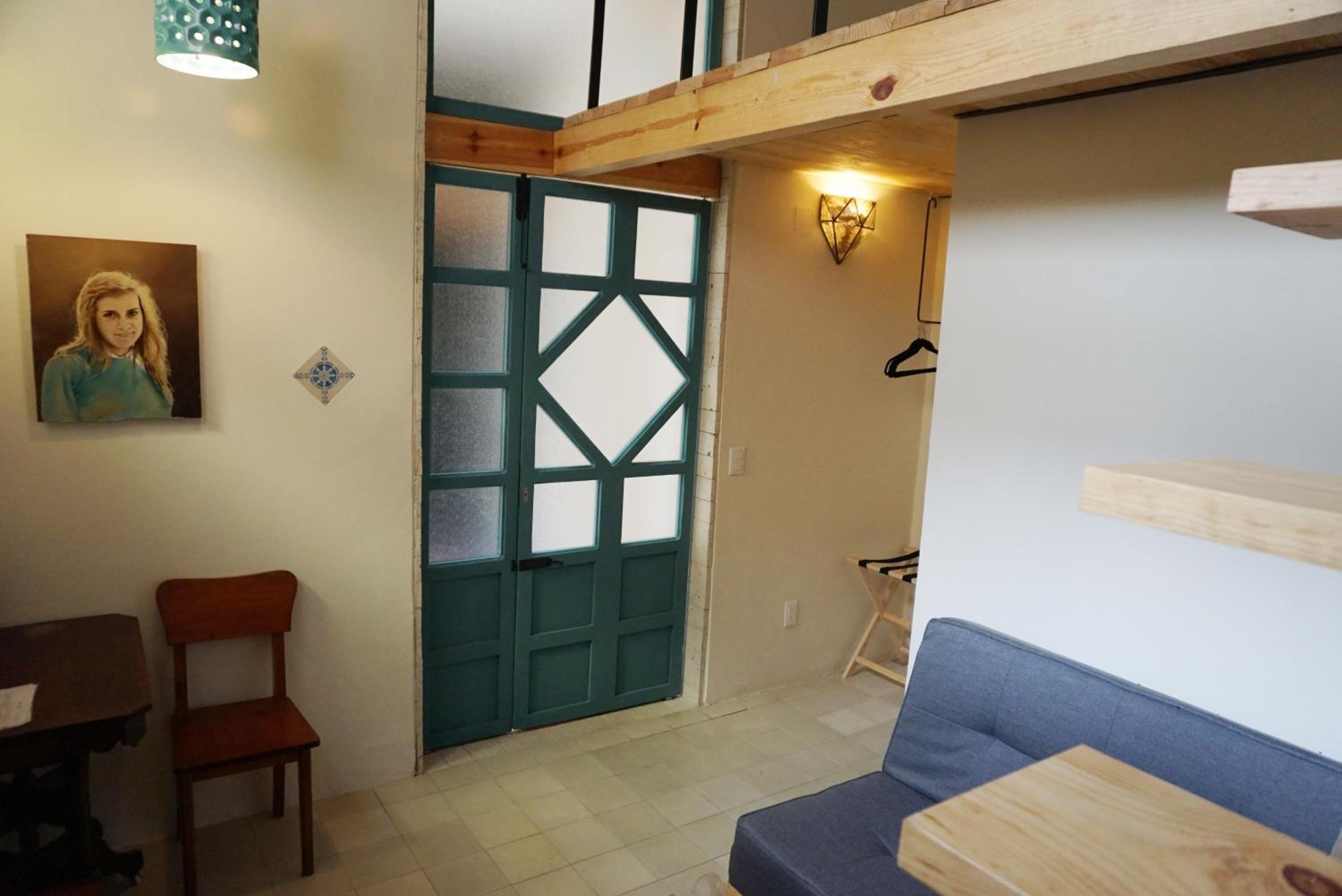 Duplex Quadruple Room - Photo 5