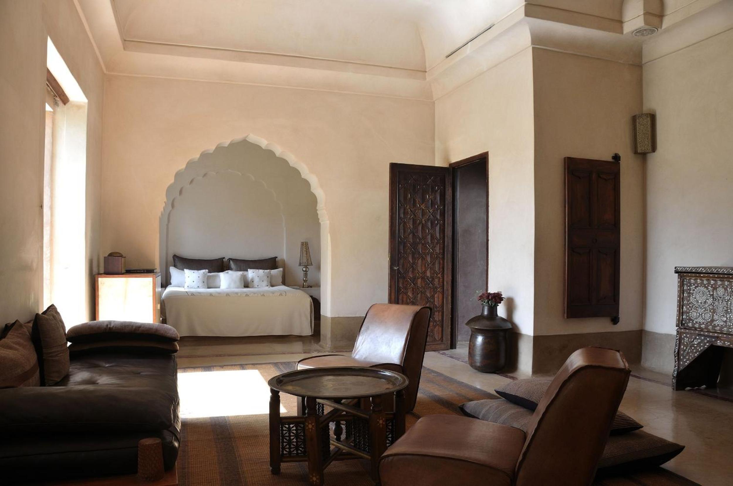 Large Harim-Suite with Private Pool - Photo 9