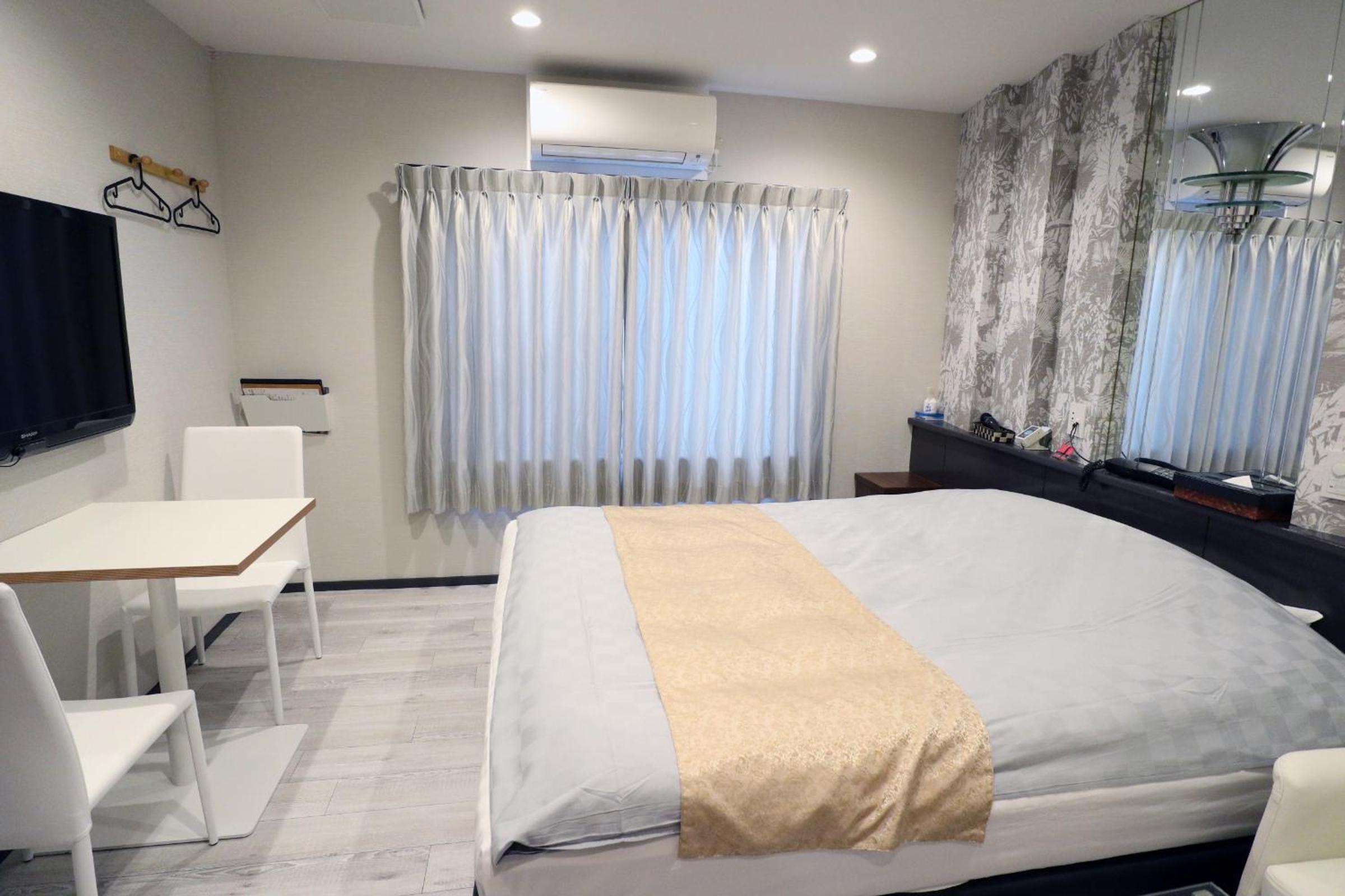 Standard Double Room - Non-Smoking - Photo 3