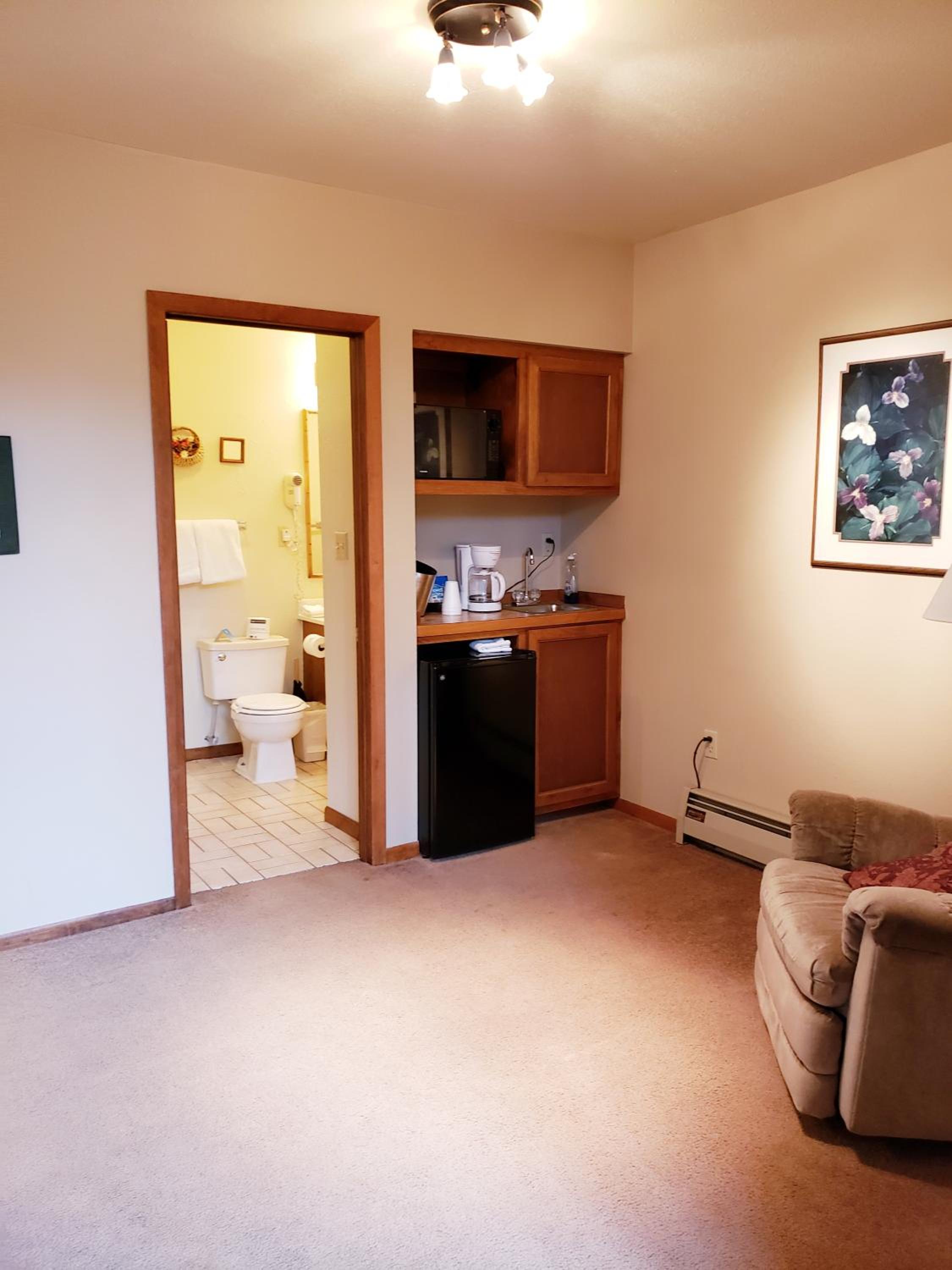 Deluxe King Room photo 3