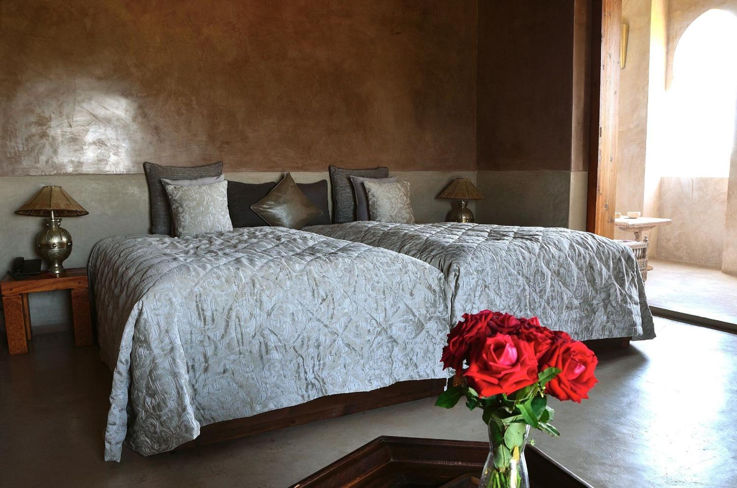 La Tour - Two-Bedroom Apartment with Pool - Photo 7