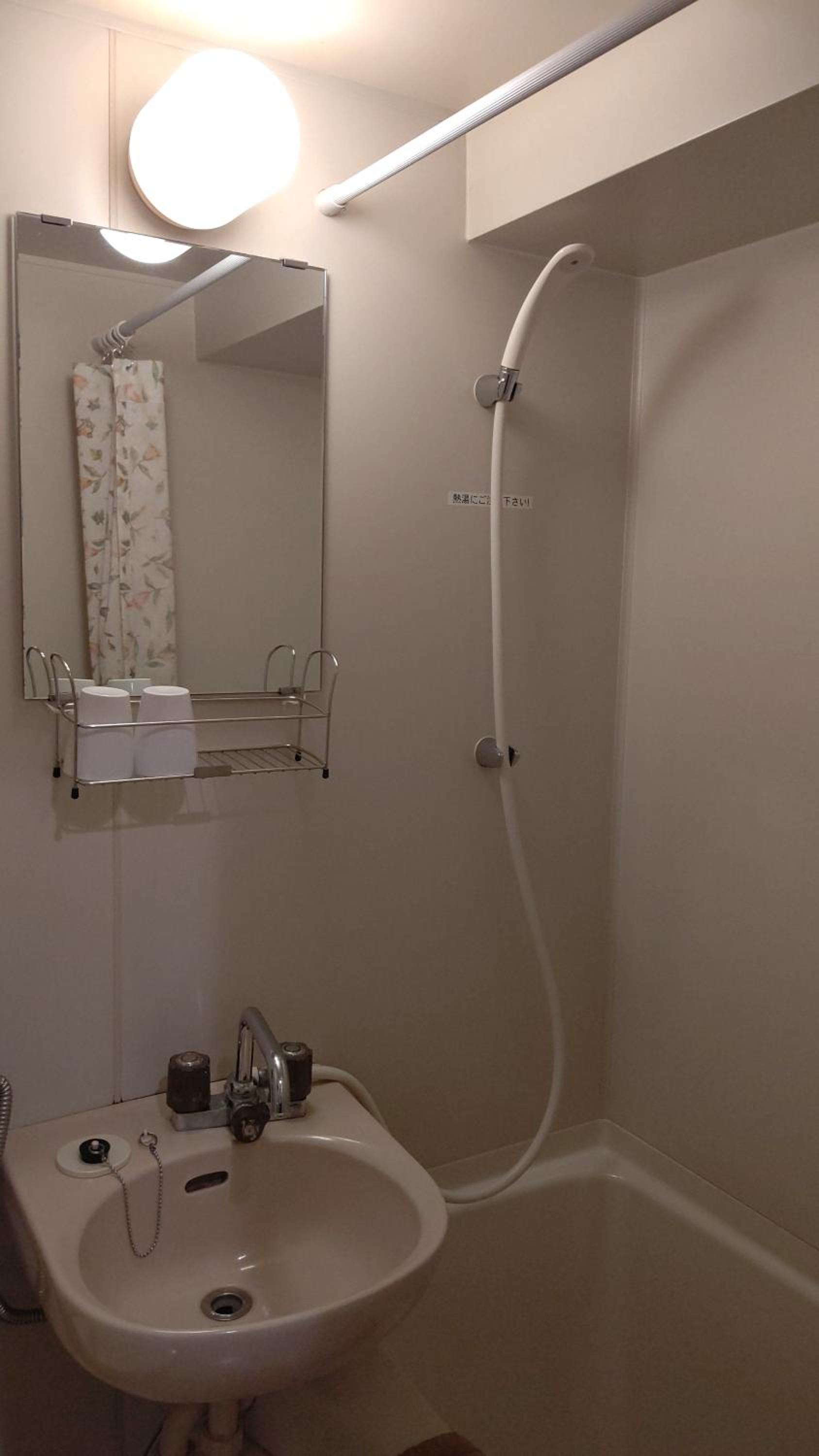 Double Room - Non-Smoking  - Photo 2
