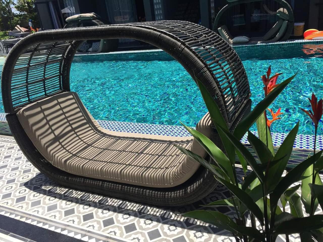Family Room with Pool View - Photo 17