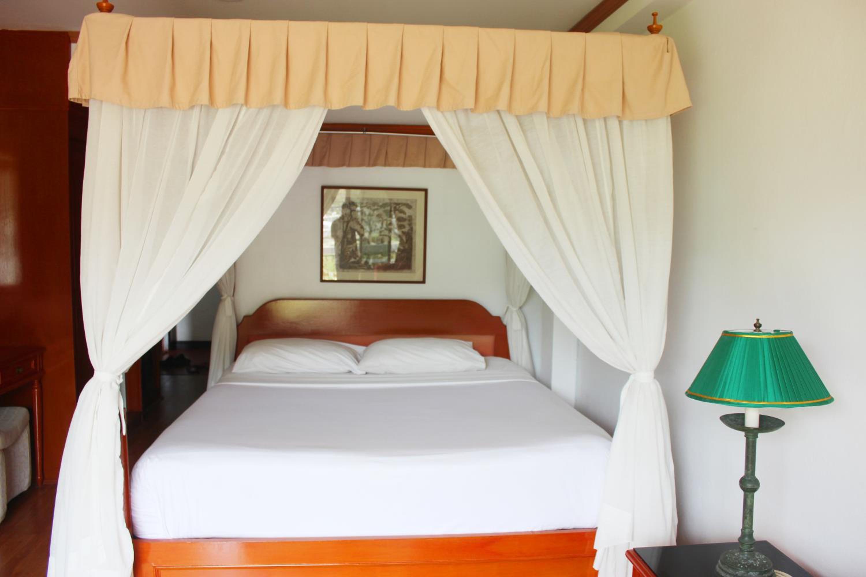 Standard Double Room with Mountain View - Photo 3
