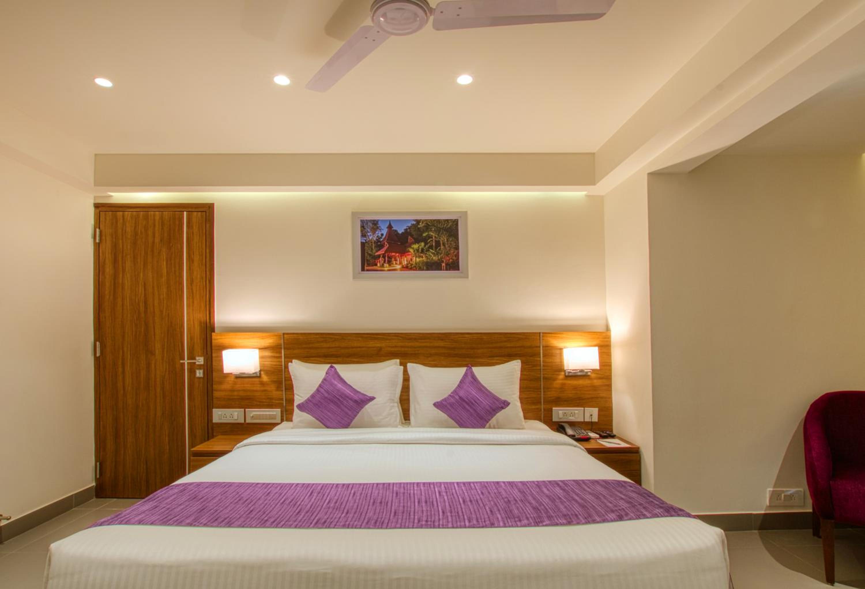 Executive Room - Photo 3