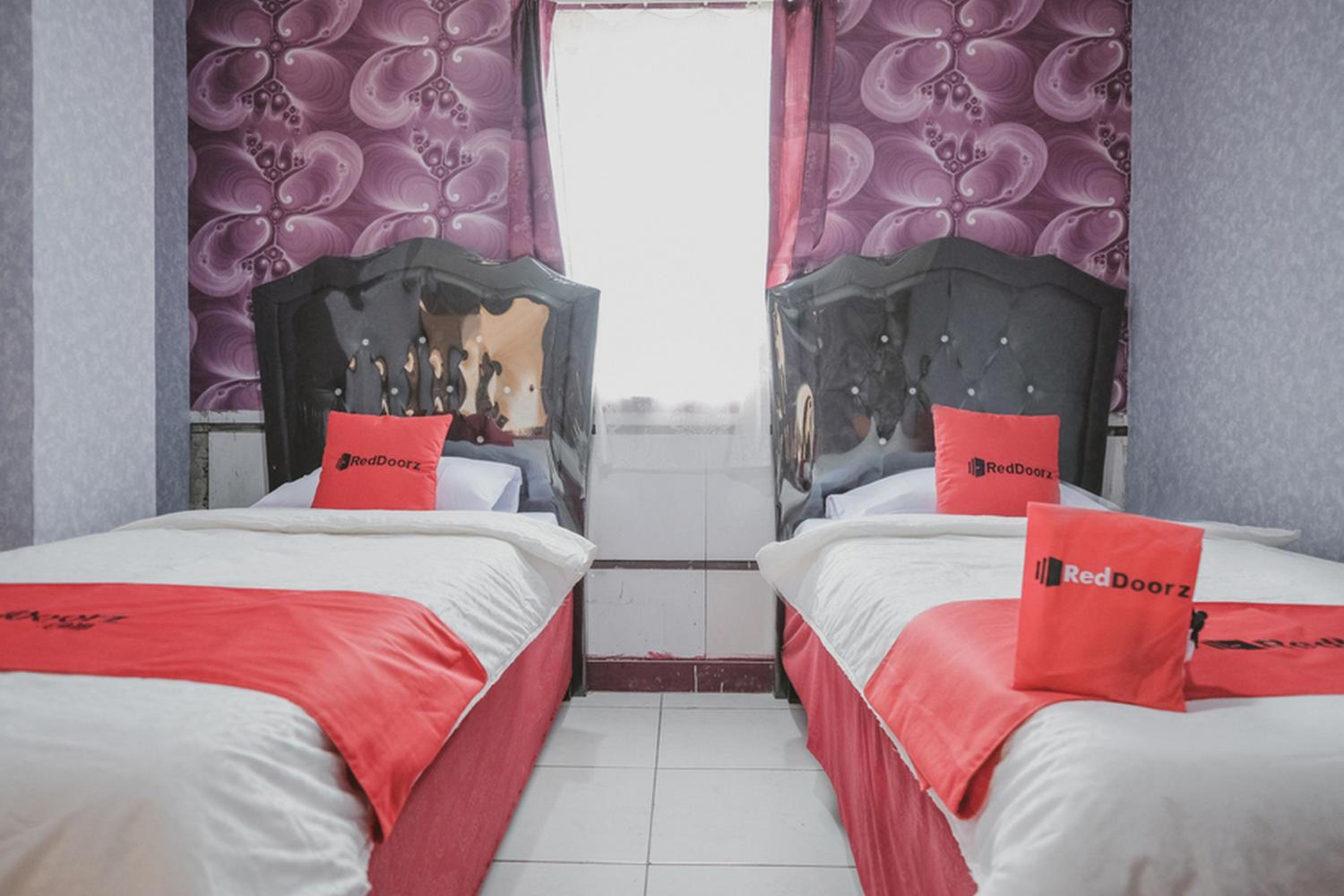 Twin Room - Photo 5