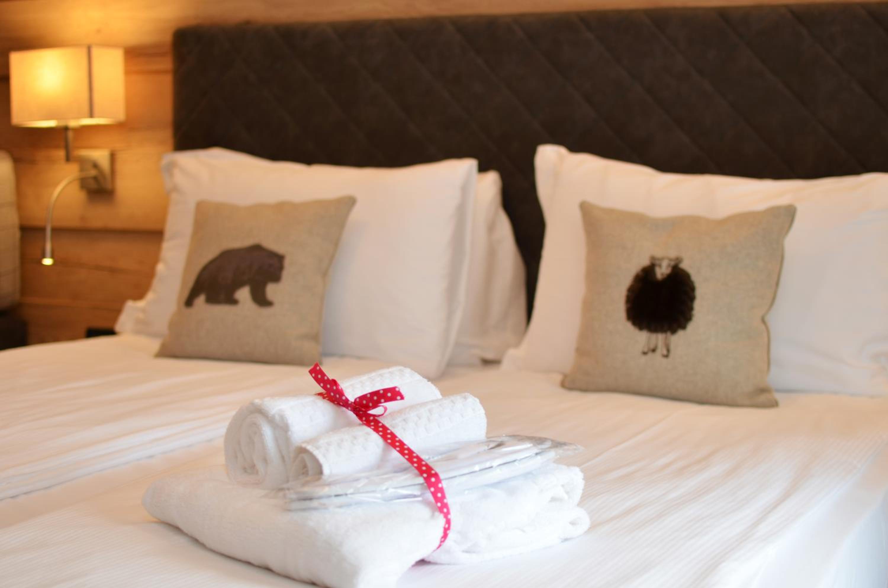 Superior Double or Twin Room - Photo 3