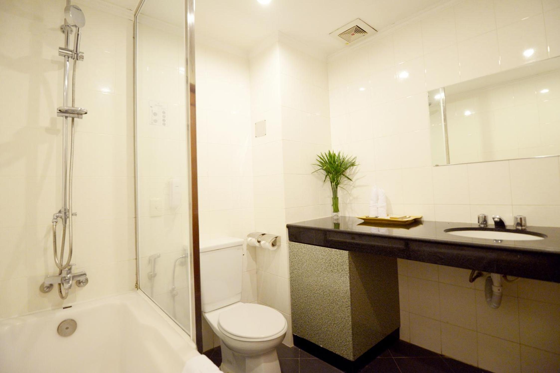 Deluxe Double Room photo 3
