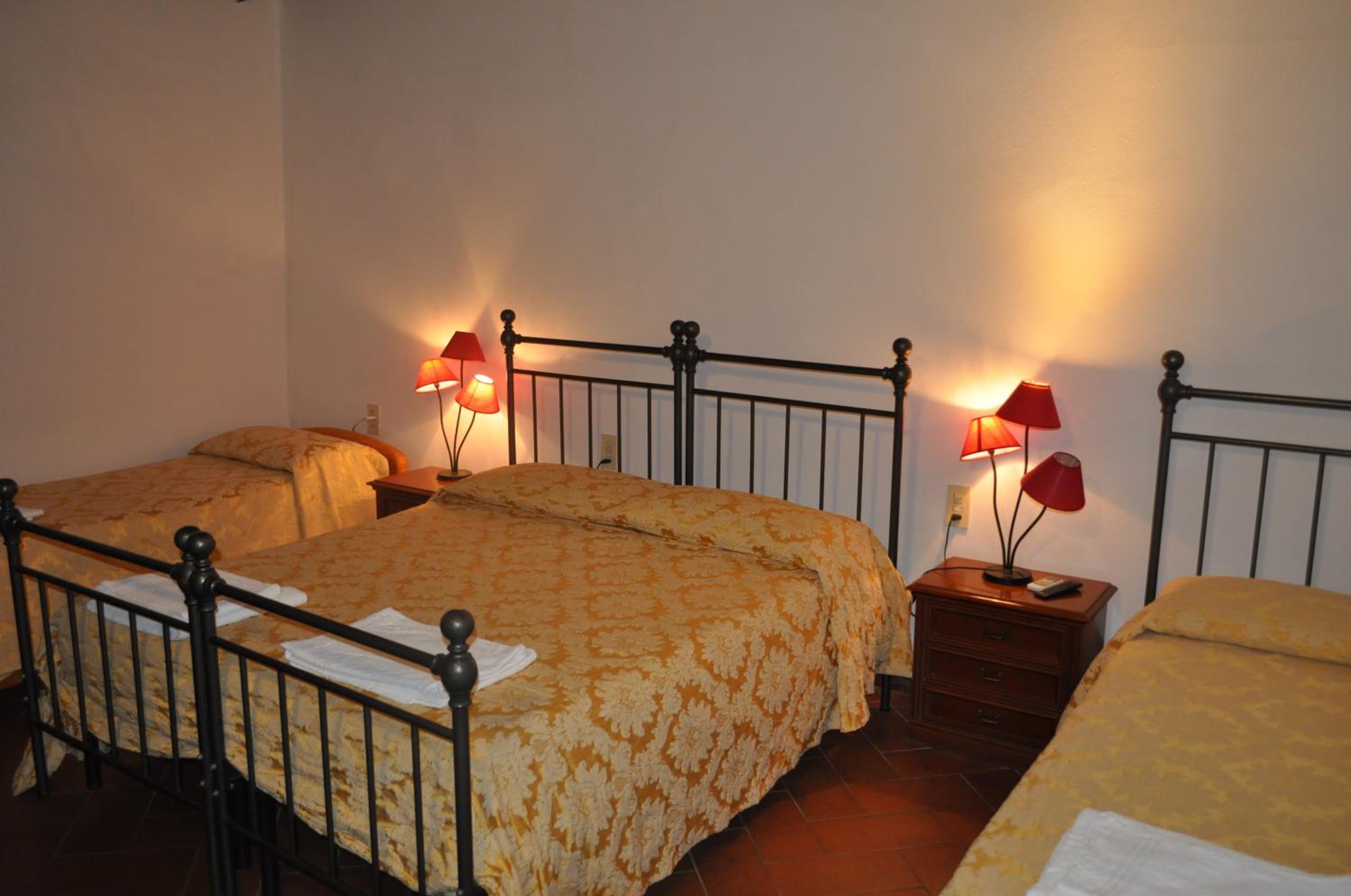 Quadruple Room With Bathroom photo 1