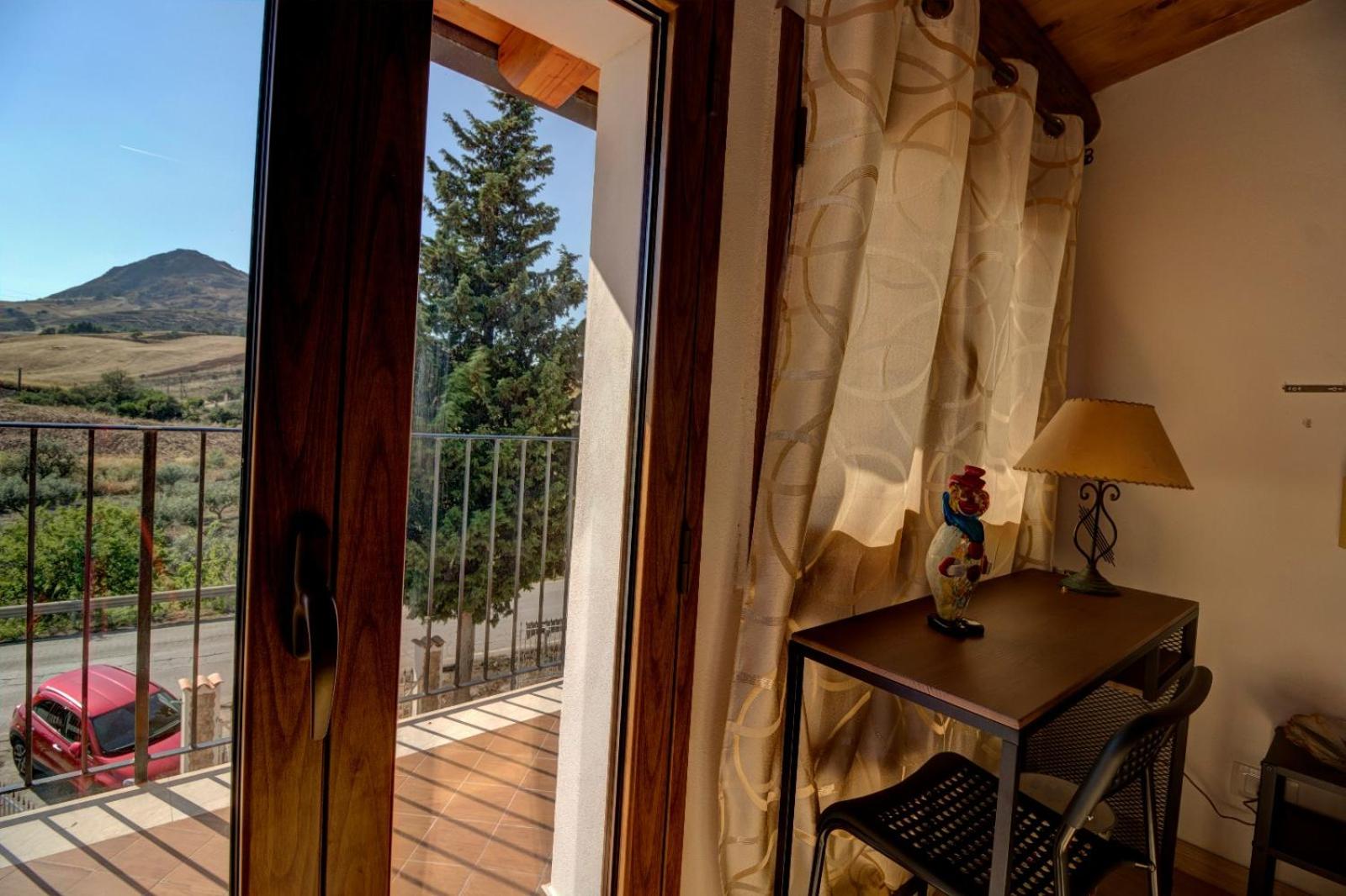 Double Room - Photo 23