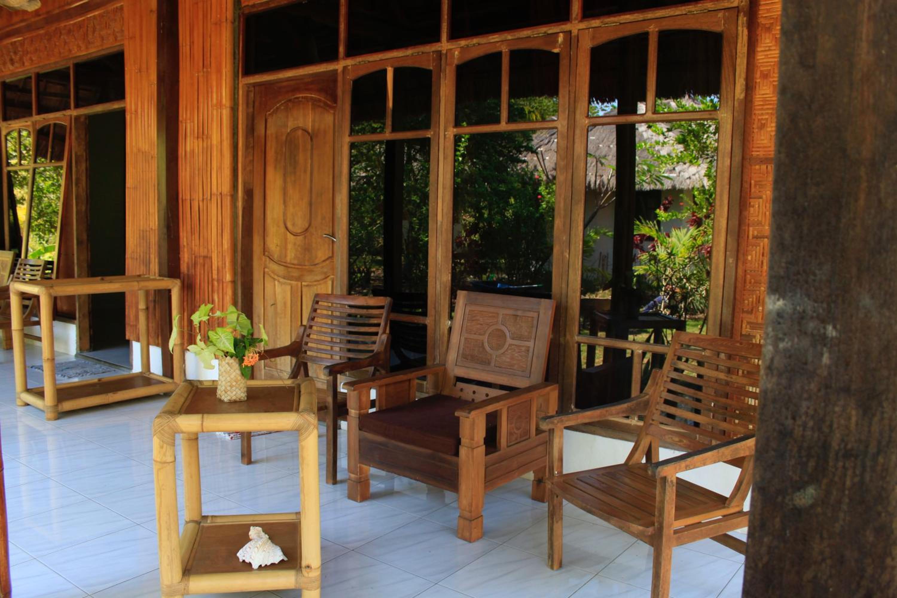 One-Bedroom Bungalow with Garden View - Photo 6