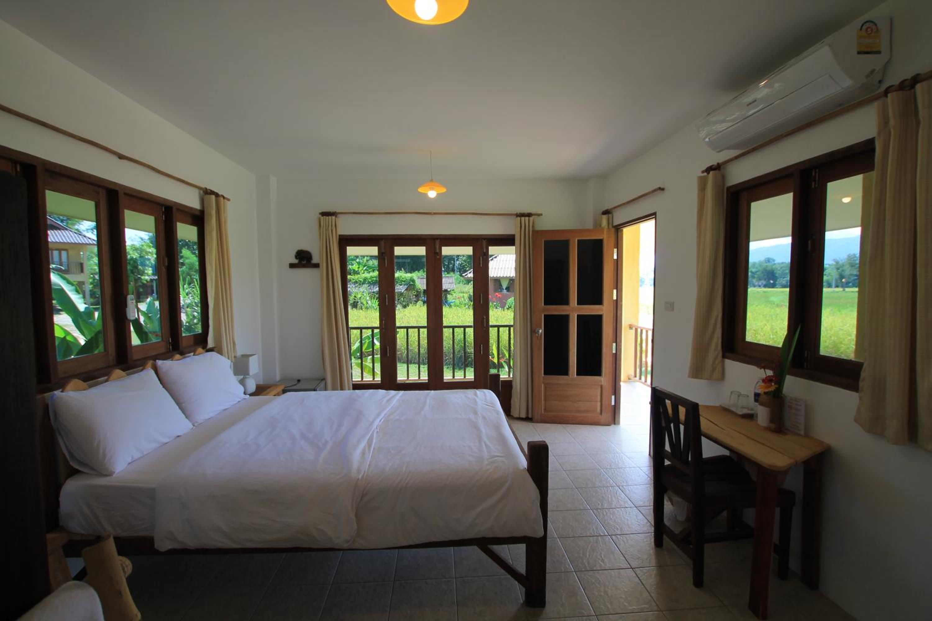 One-Bedroom Bungalow photo 3