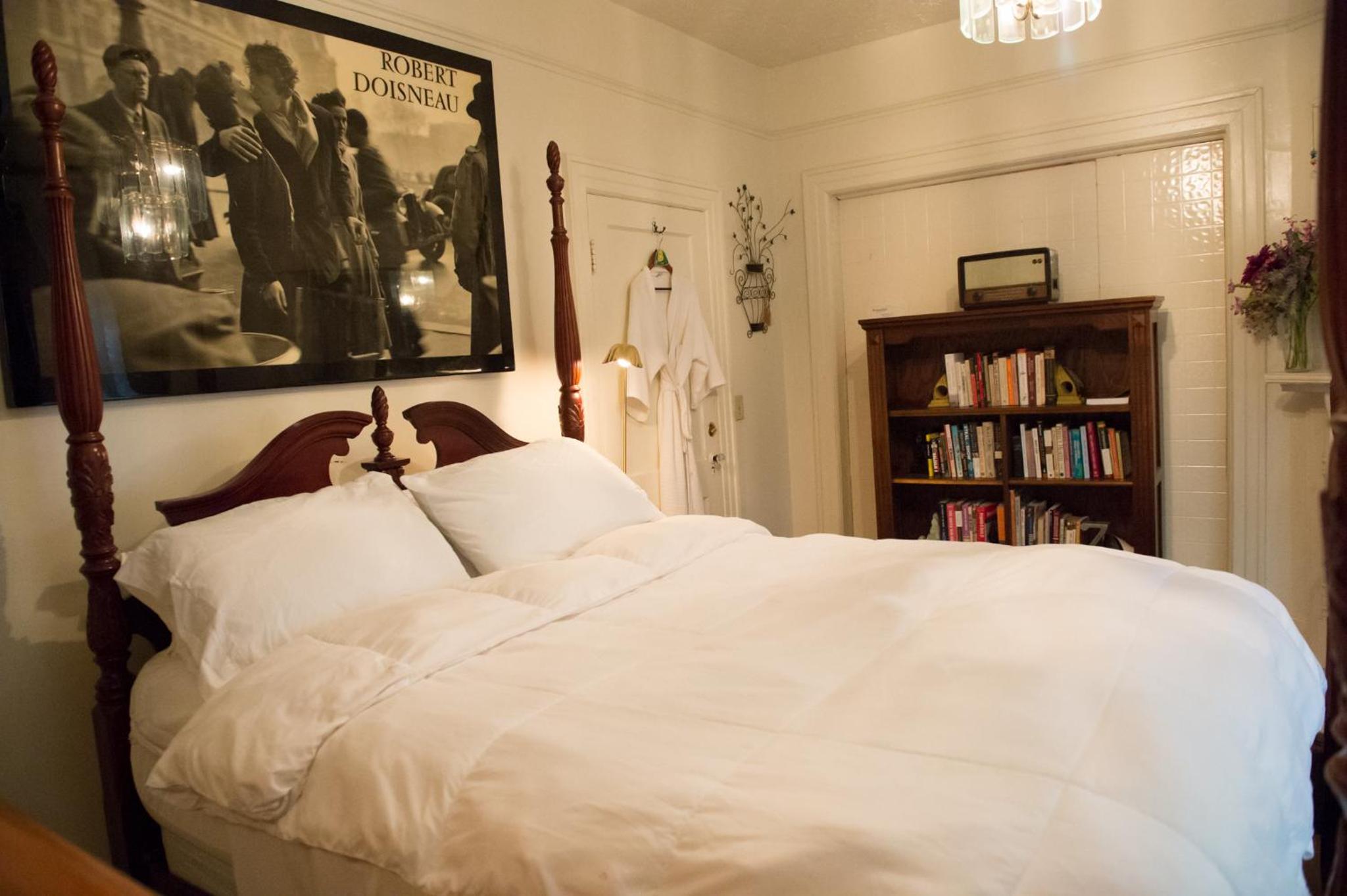 Queen Room With Shared Bathroom