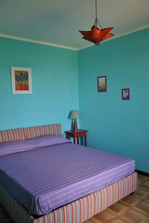 Double Room with Private External Bathroom - Photo 3