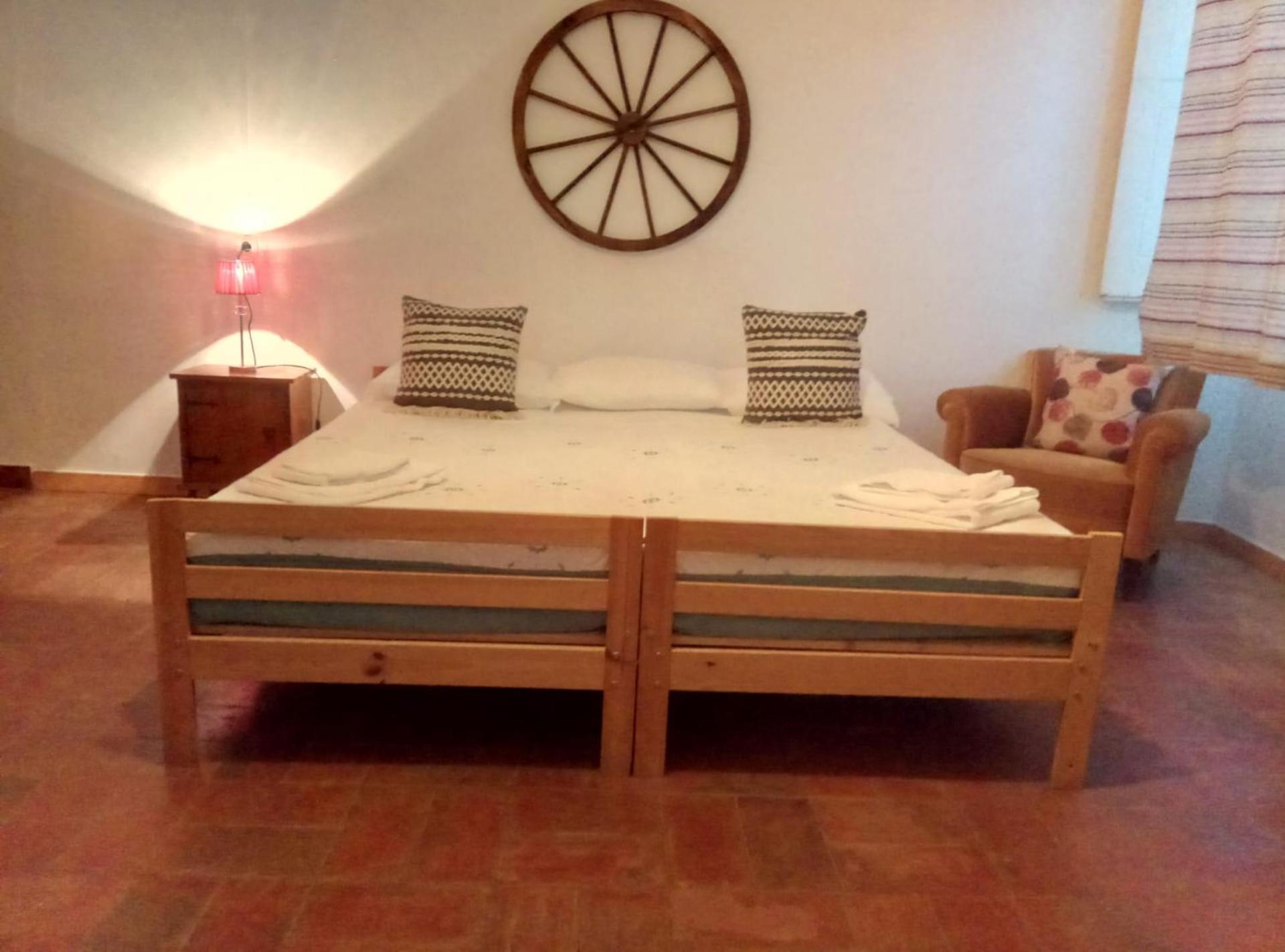 Quadruple Room with Private Bathroom - Photo 1