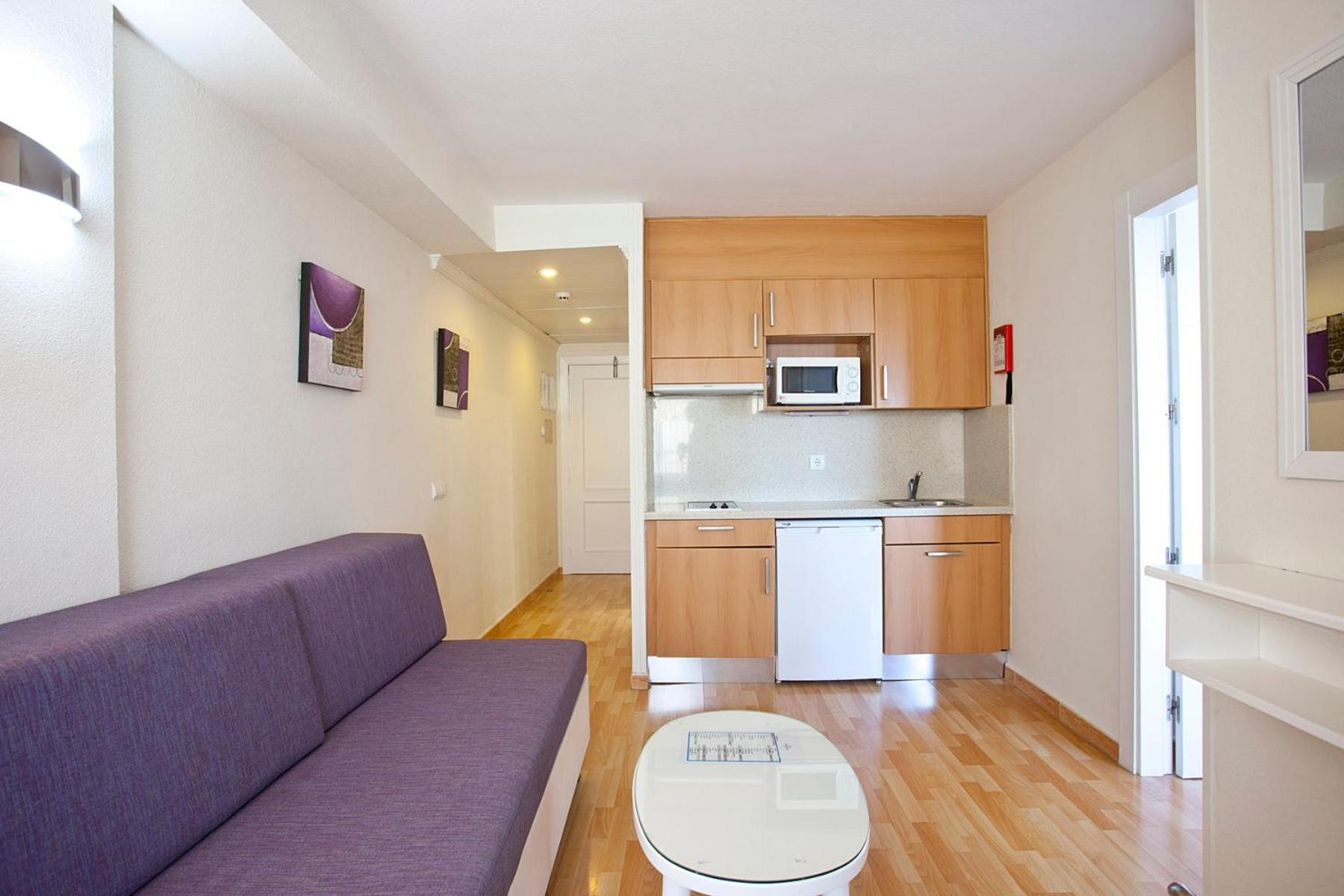 One-Bedroom Apartment with Partial Sea View