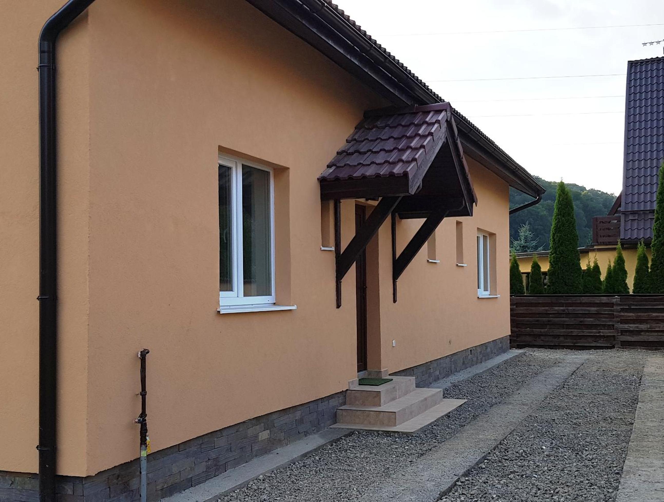 Three-Bedroom House - Photo 34