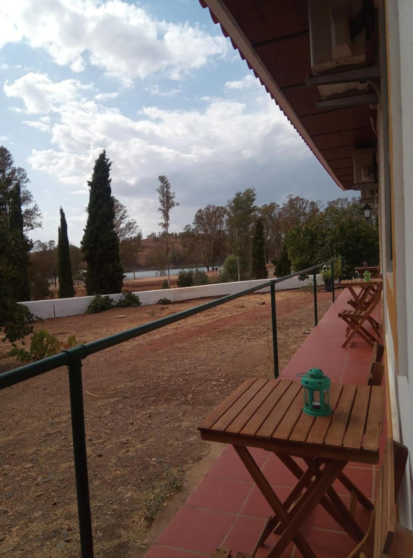 Double Room with Lake View - Photo 2