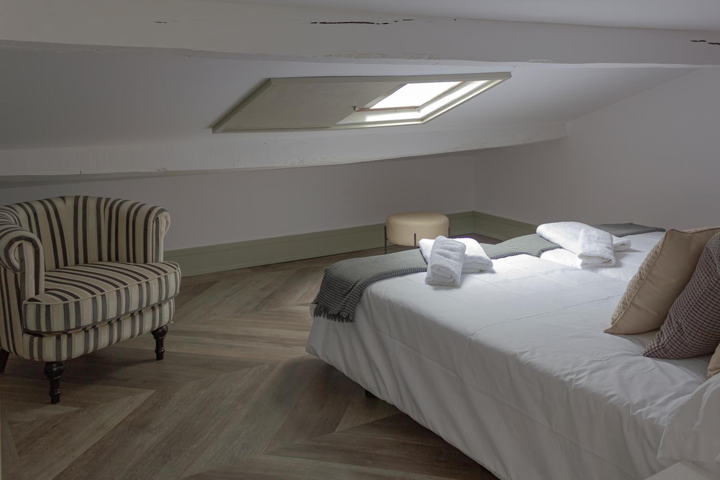 Deluxe Junior Suite photo 3