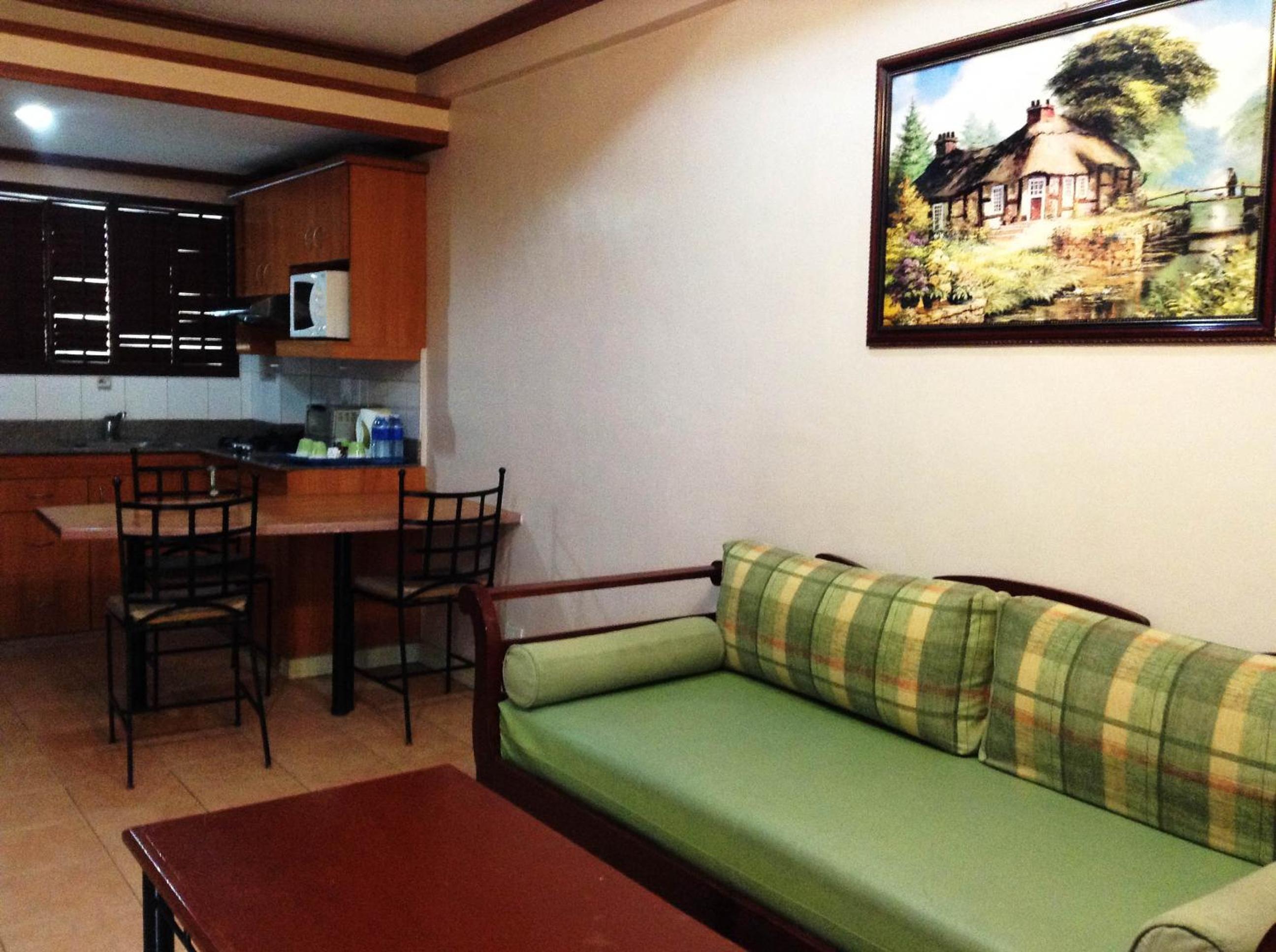 Family Villa - Photo 8