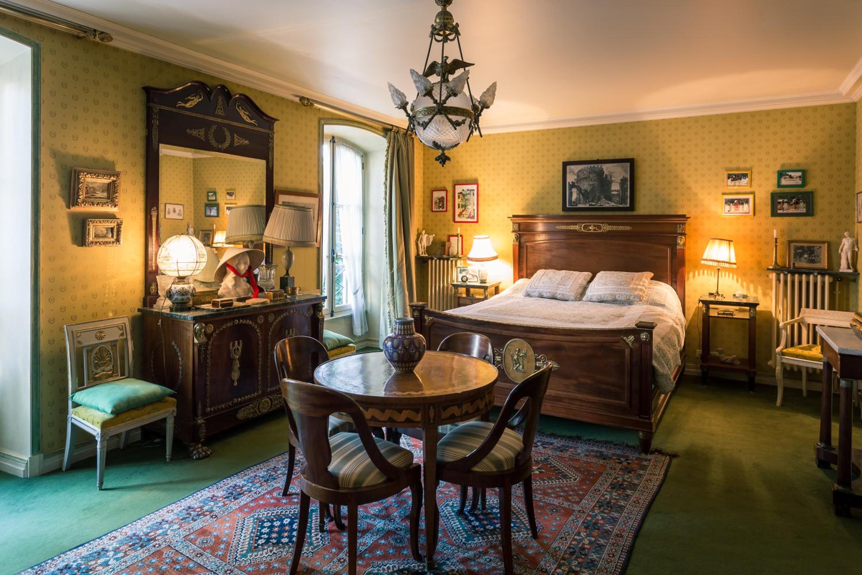 Suite with Garden View photo 1