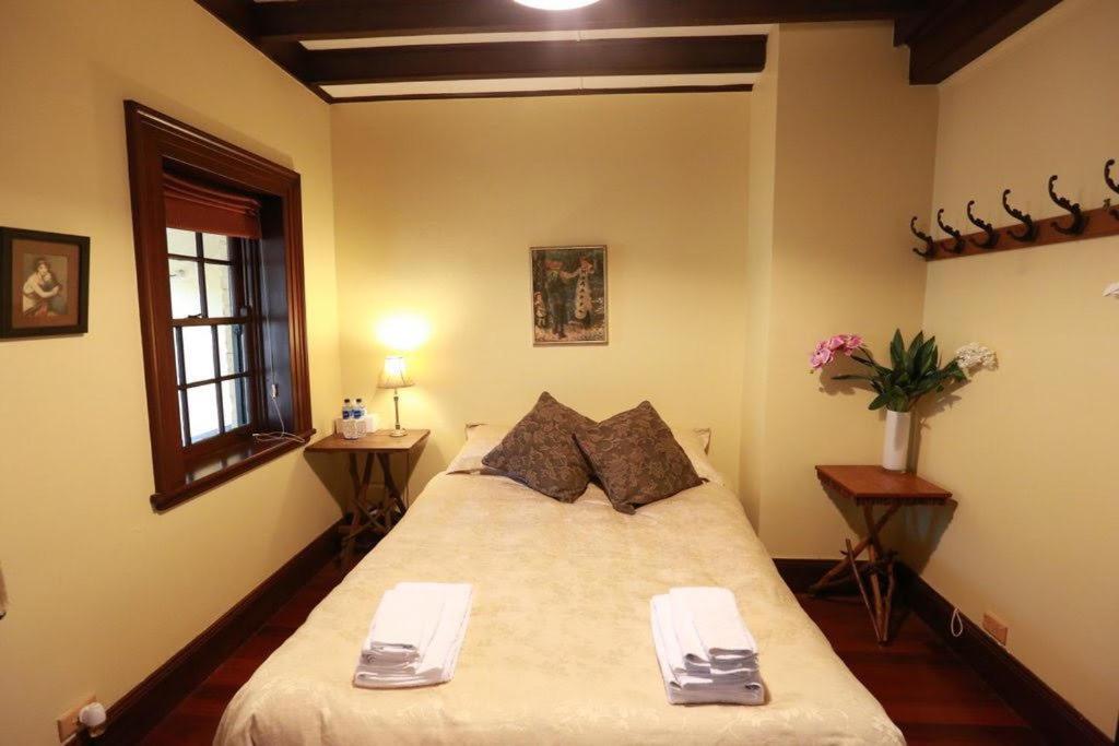 Double or Twin Room photo 3