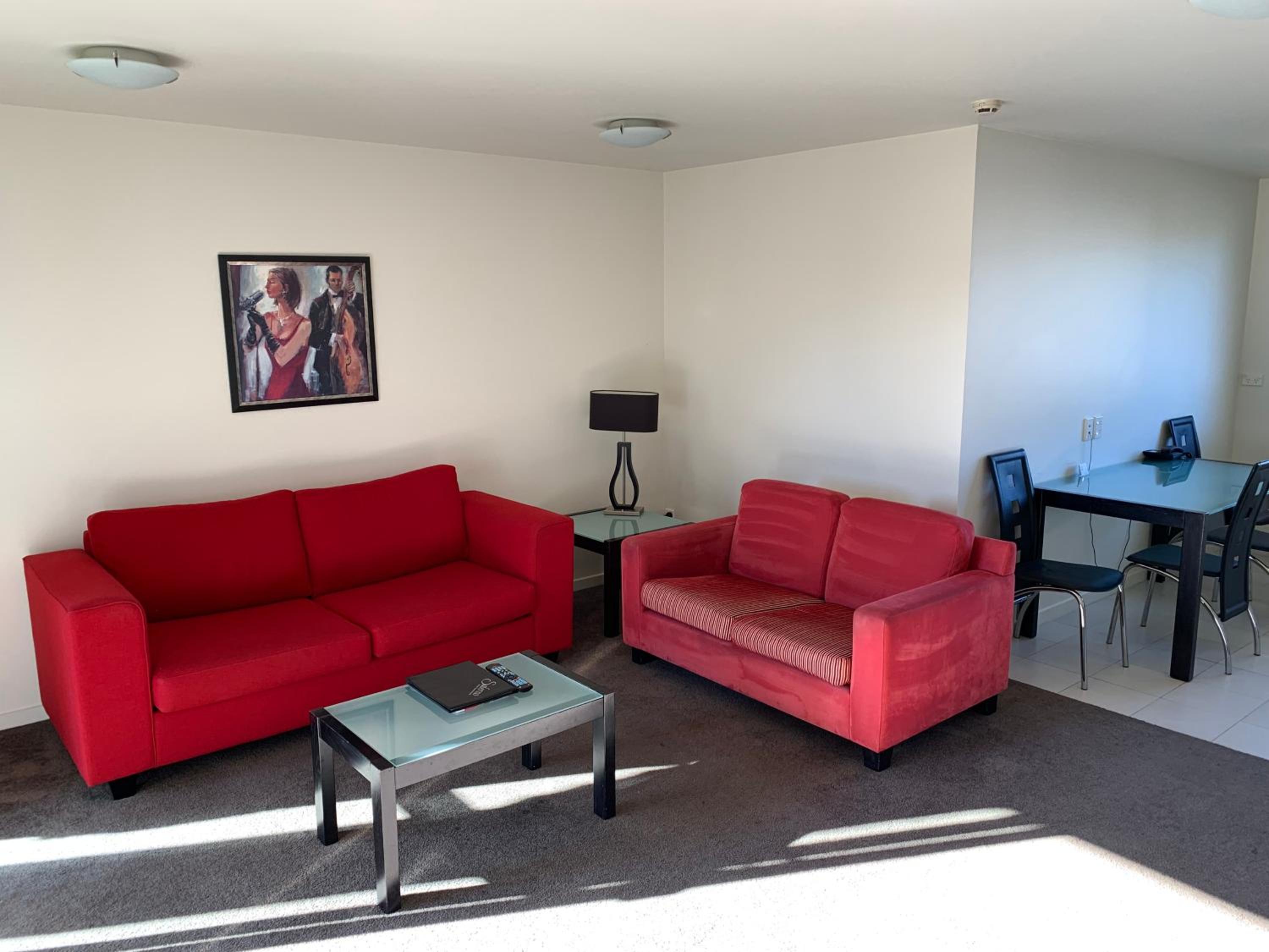 Two-Bedroom Apartment - Photo 2
