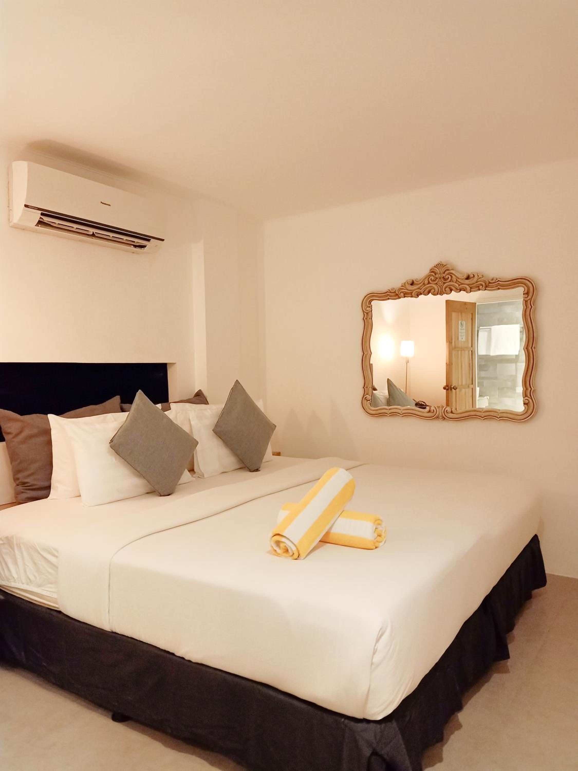 Double Room Standard B - No Window - Photo 2