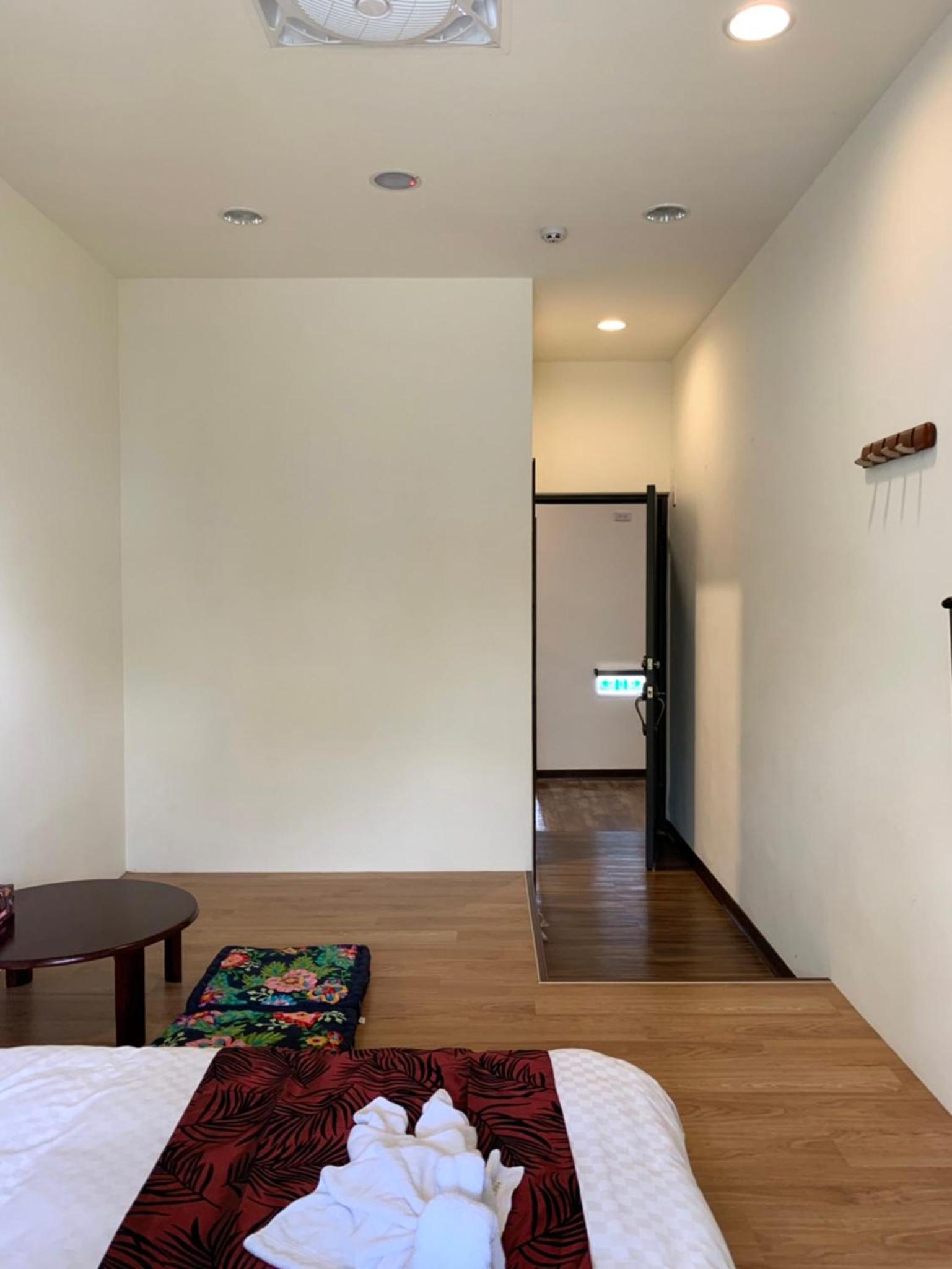 Double Room With Private Bathroom photo 3