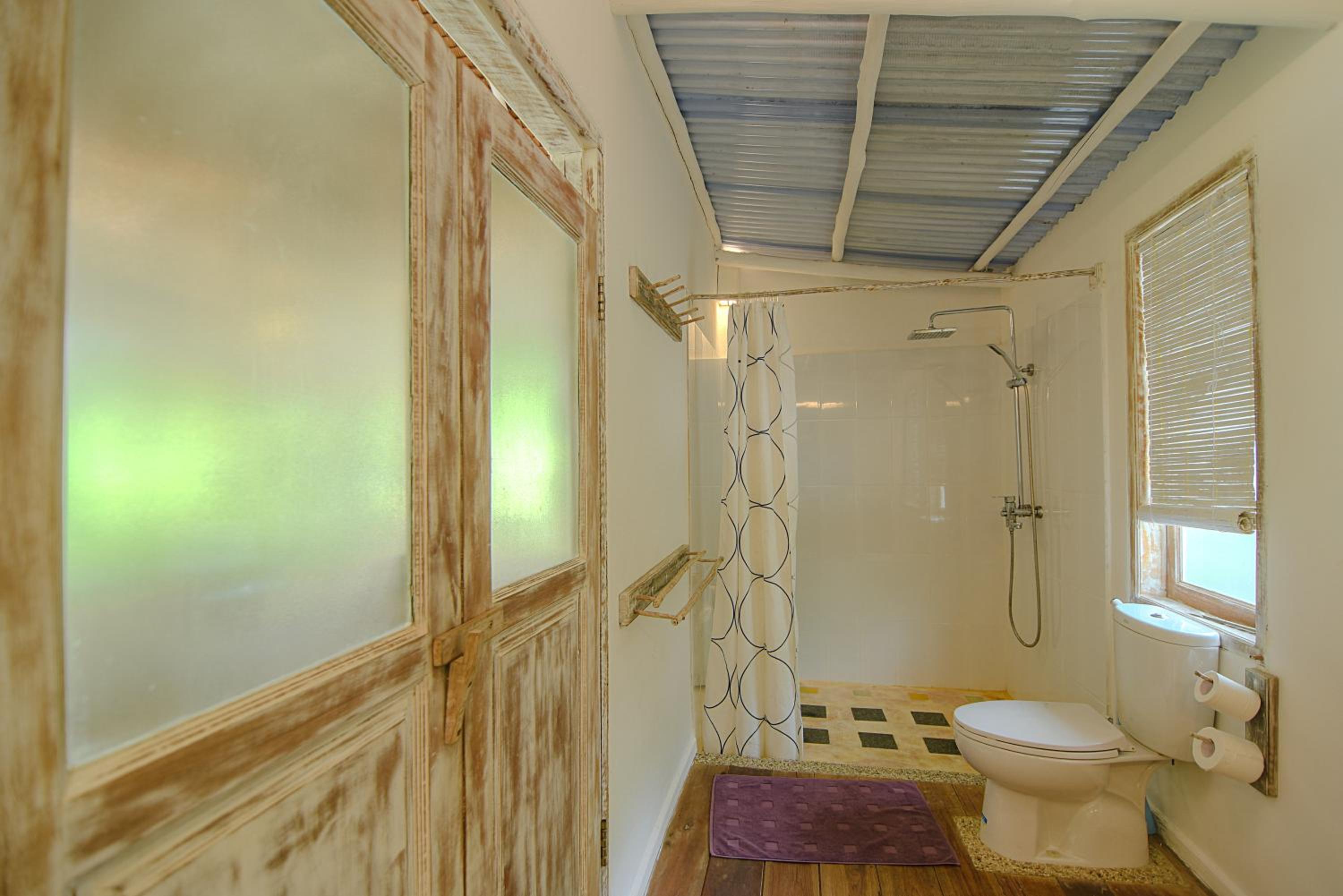 Villa with Garden View - Photo 3