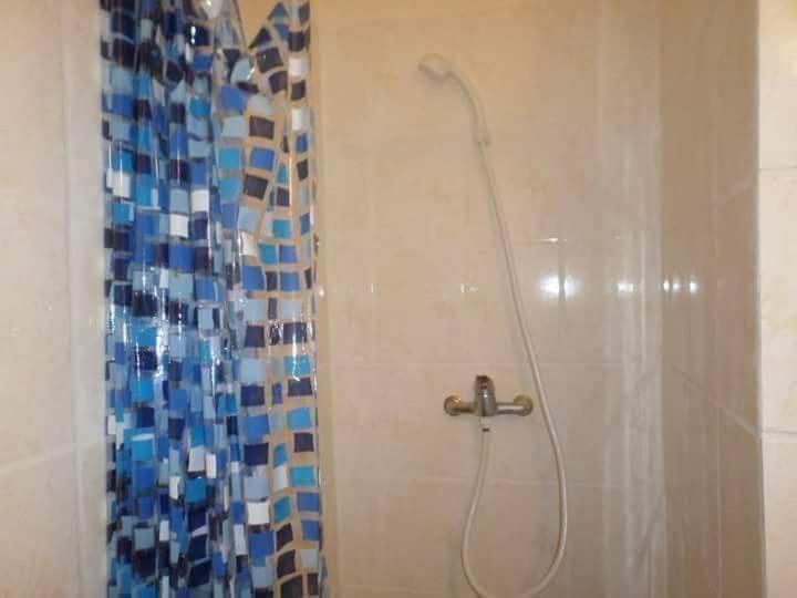 One-Bedroom Apartment - Photo 7