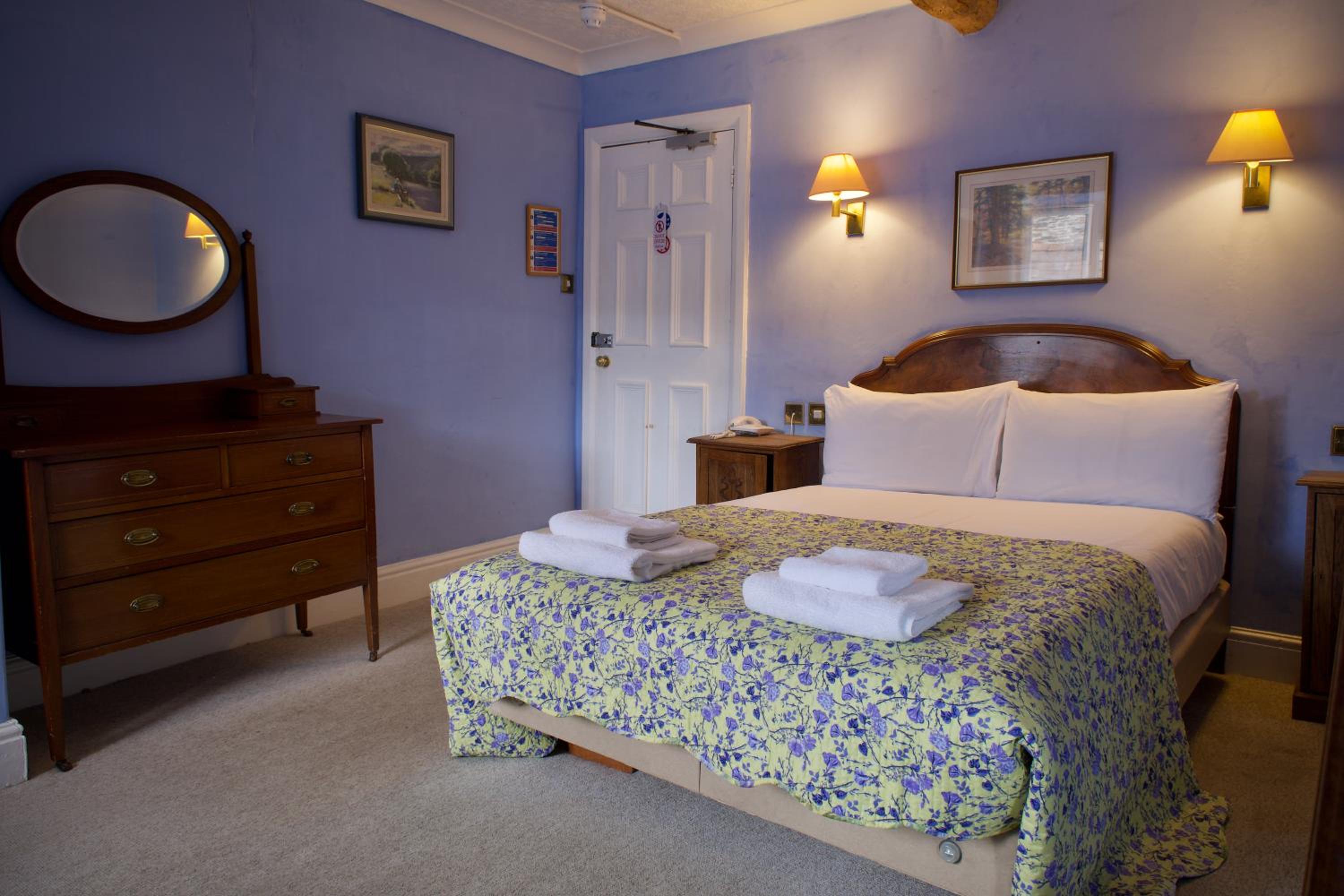 Superior Single Room