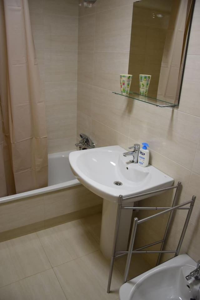 Two-Bedroom Apartment photo 3