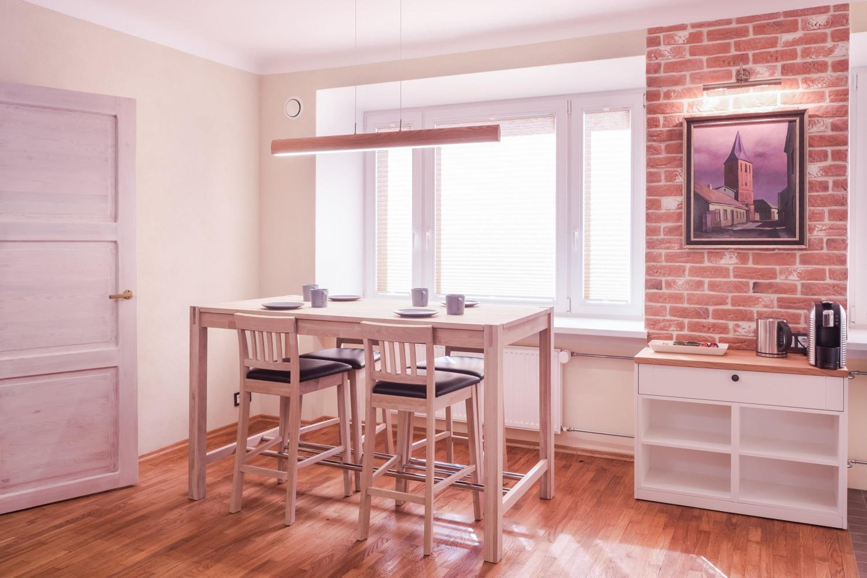 One-Bedroom Apartment - Photo 15