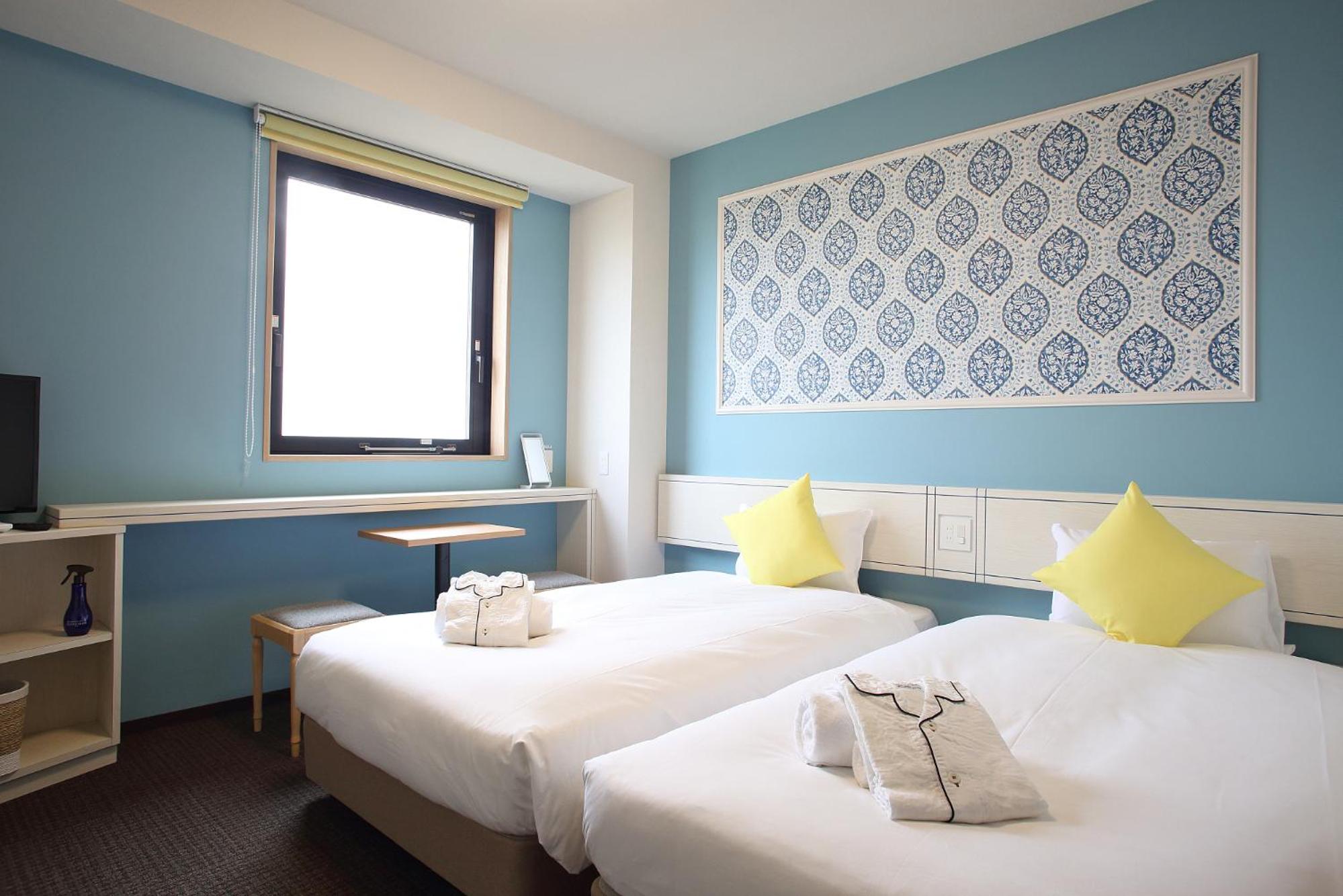 Standard Twin Room - Photo 5