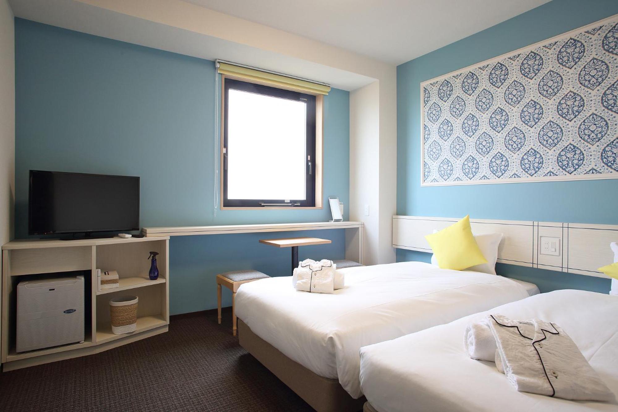 Standard Twin Room - Photo 1