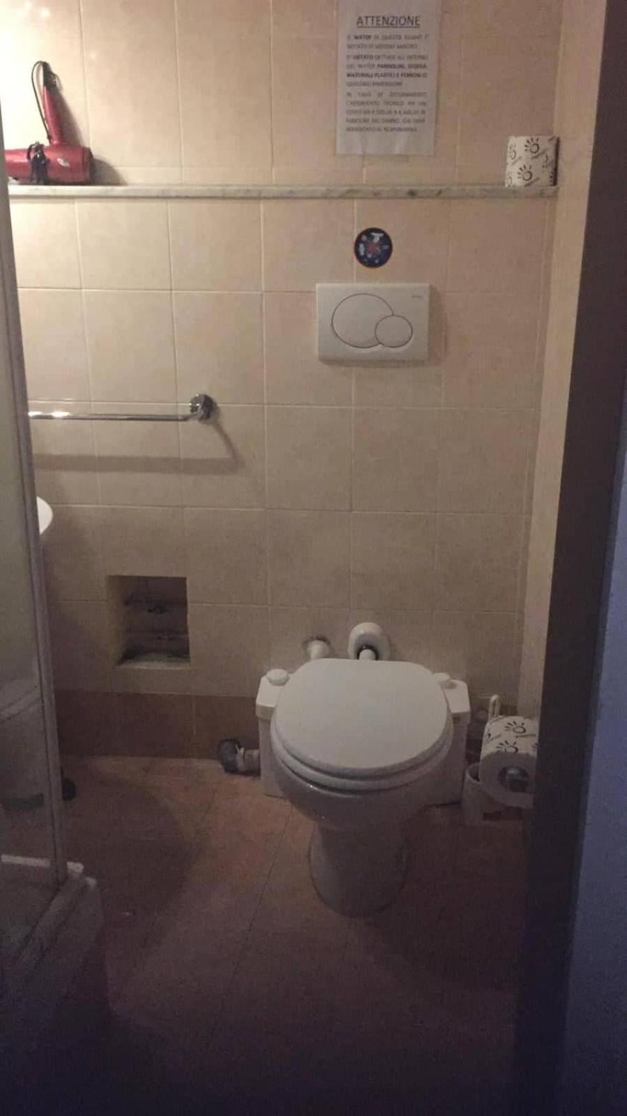 Triple Room - Photo 11