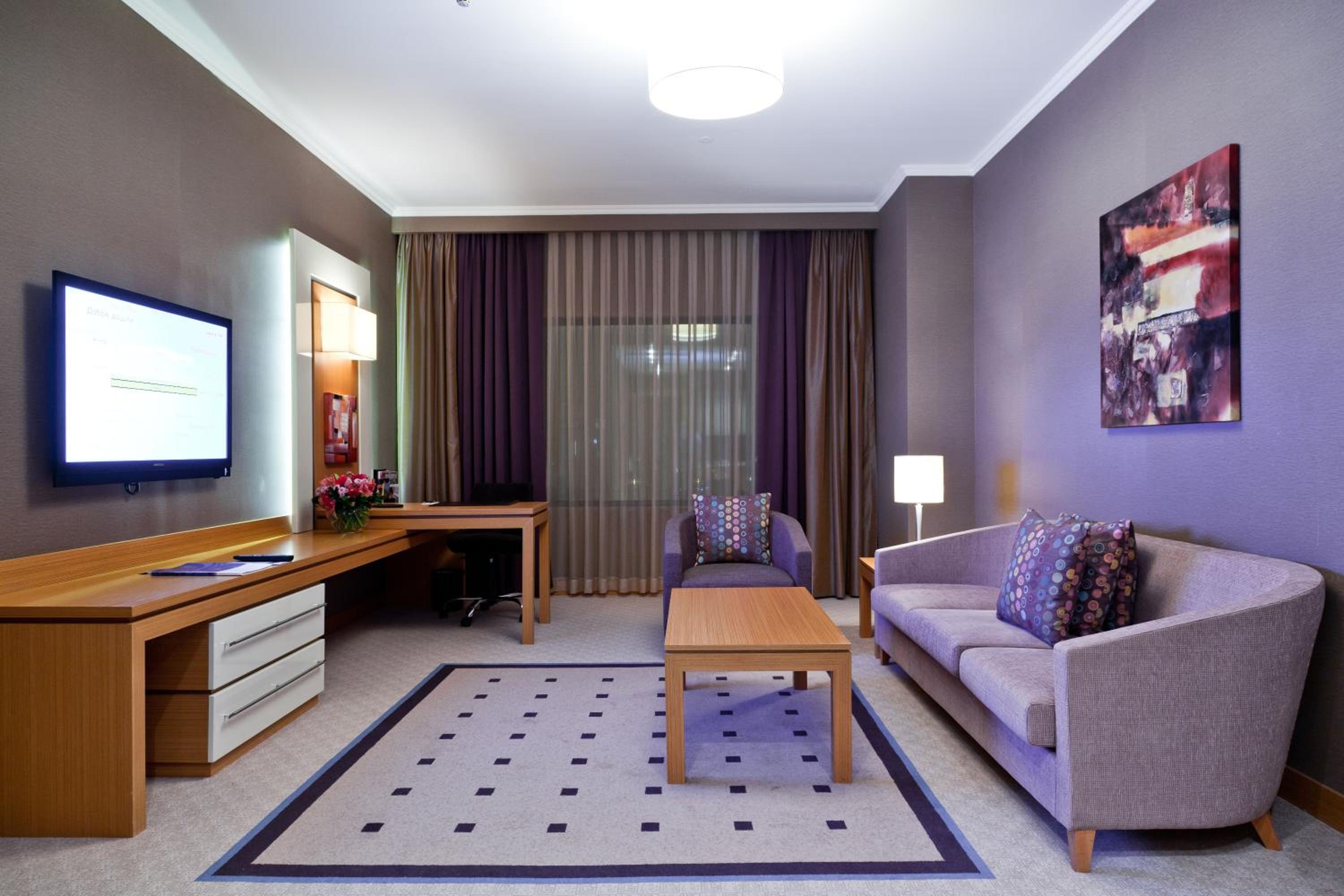 One-Bedroom Apartment - Photo 6