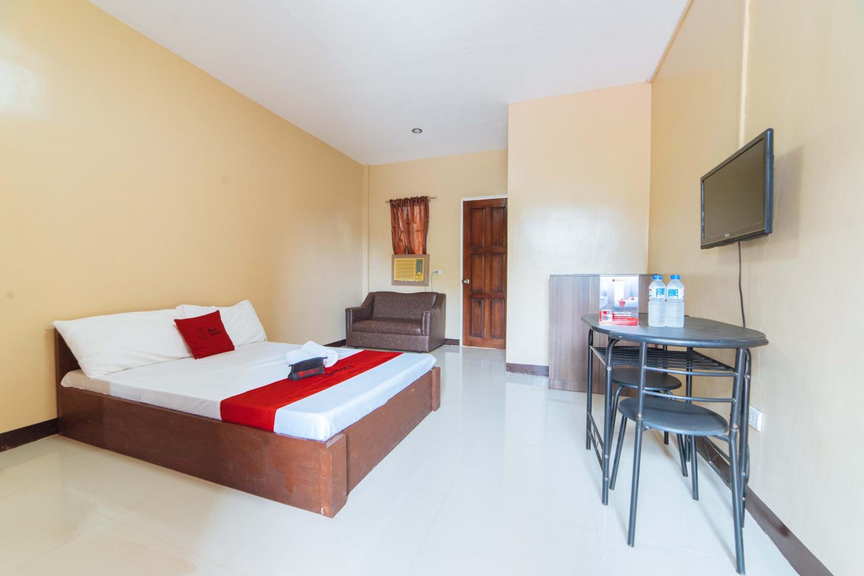 Double Room - Photo 3