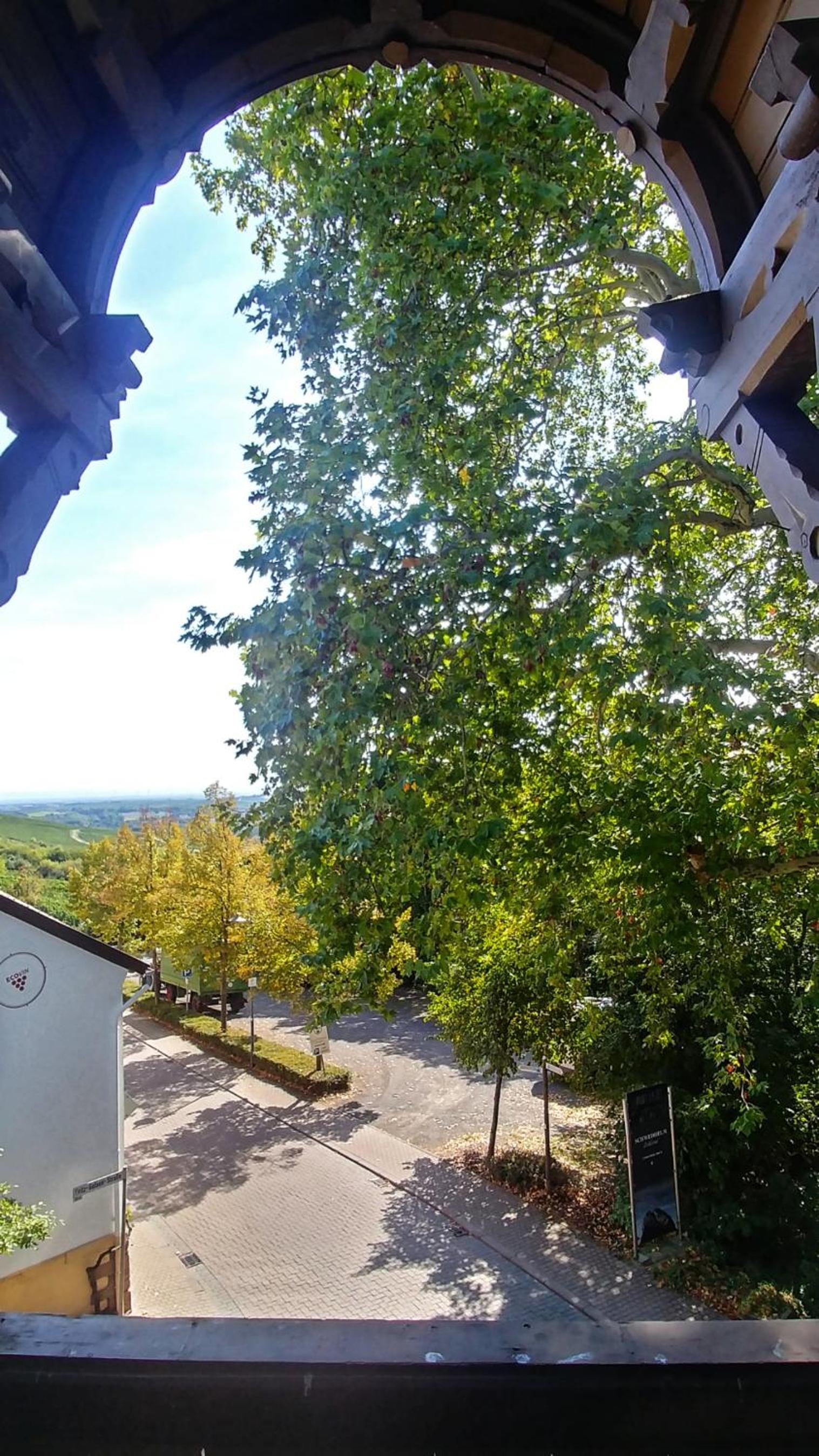 Double Room with Balcony - Photo 2