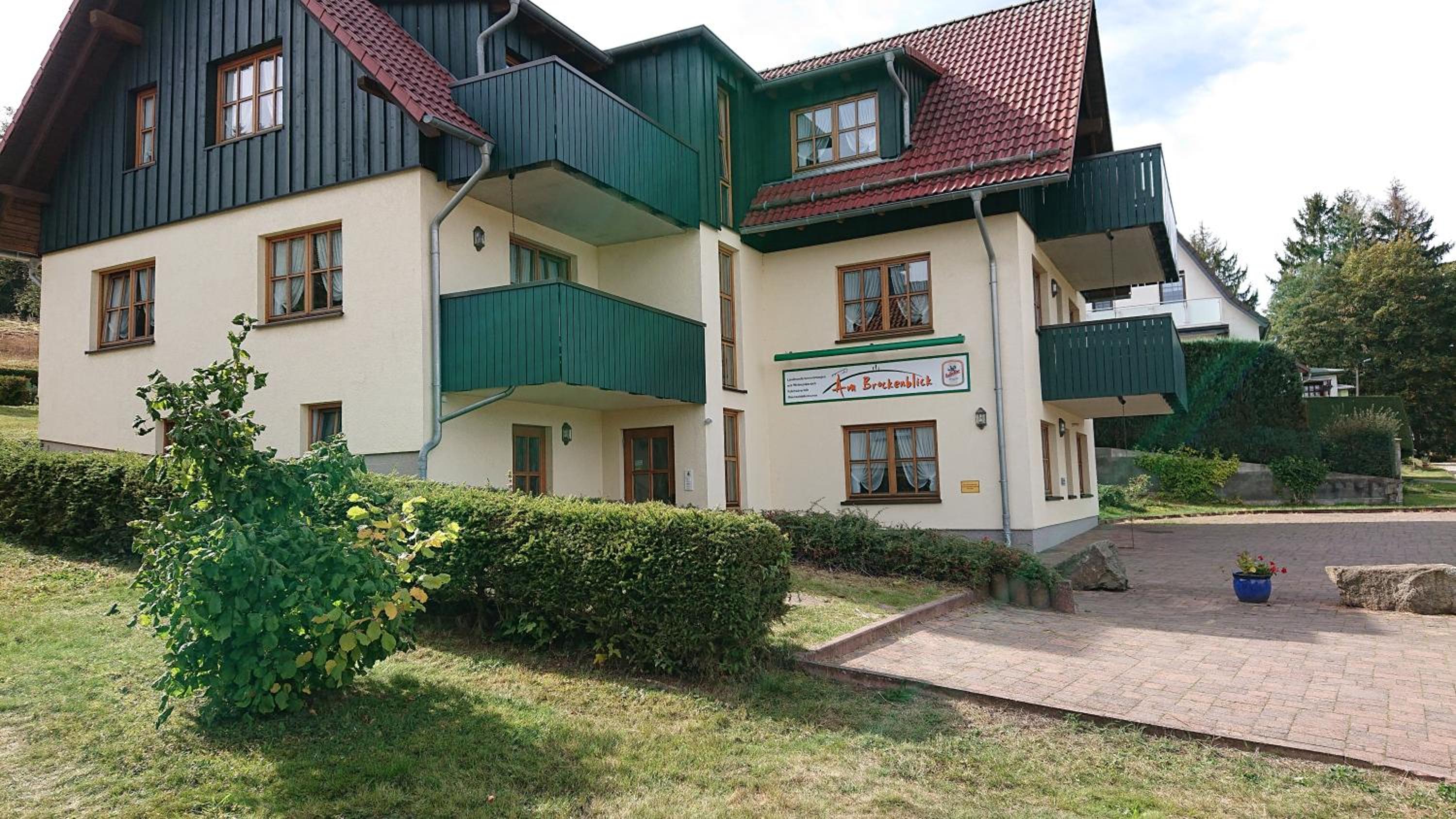 Two-Bedroom Apartment with Garden View photo 1