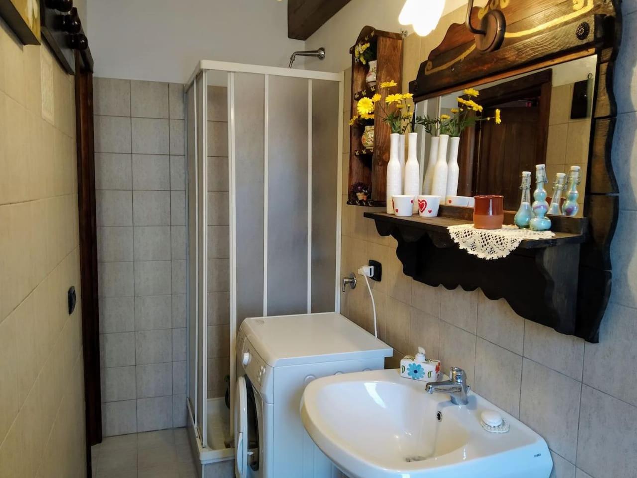 One-Bedroom Apartment with Garden - Photo 10